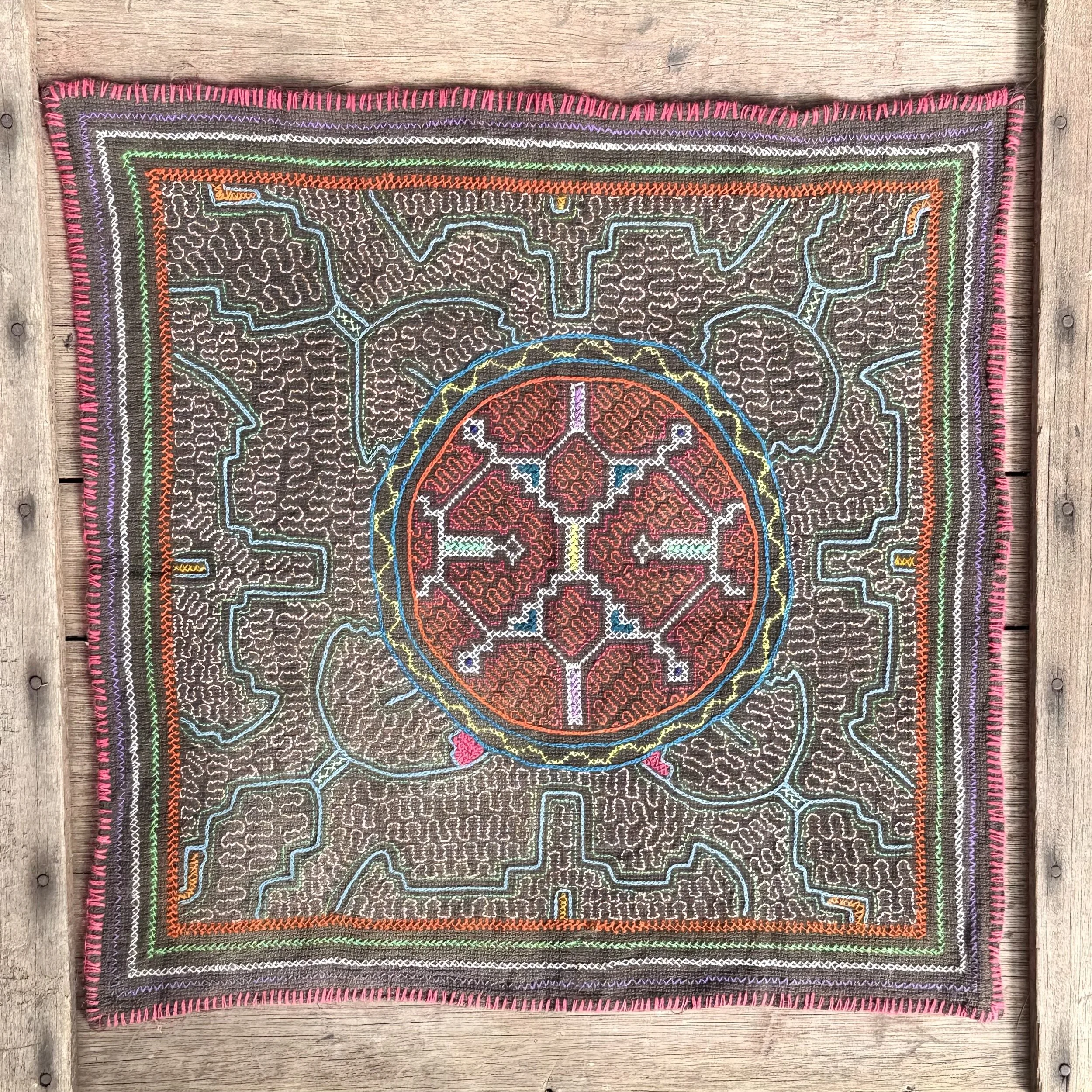 #1 Handmade Embroidered Shipibo Altar Cloth Large