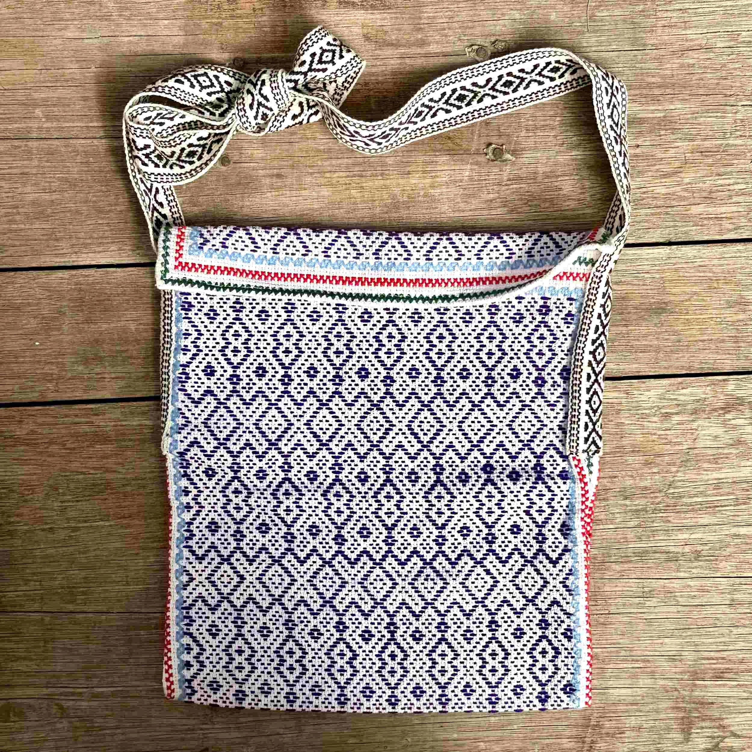 #7 Handmade Peruvian Embroidered Bag