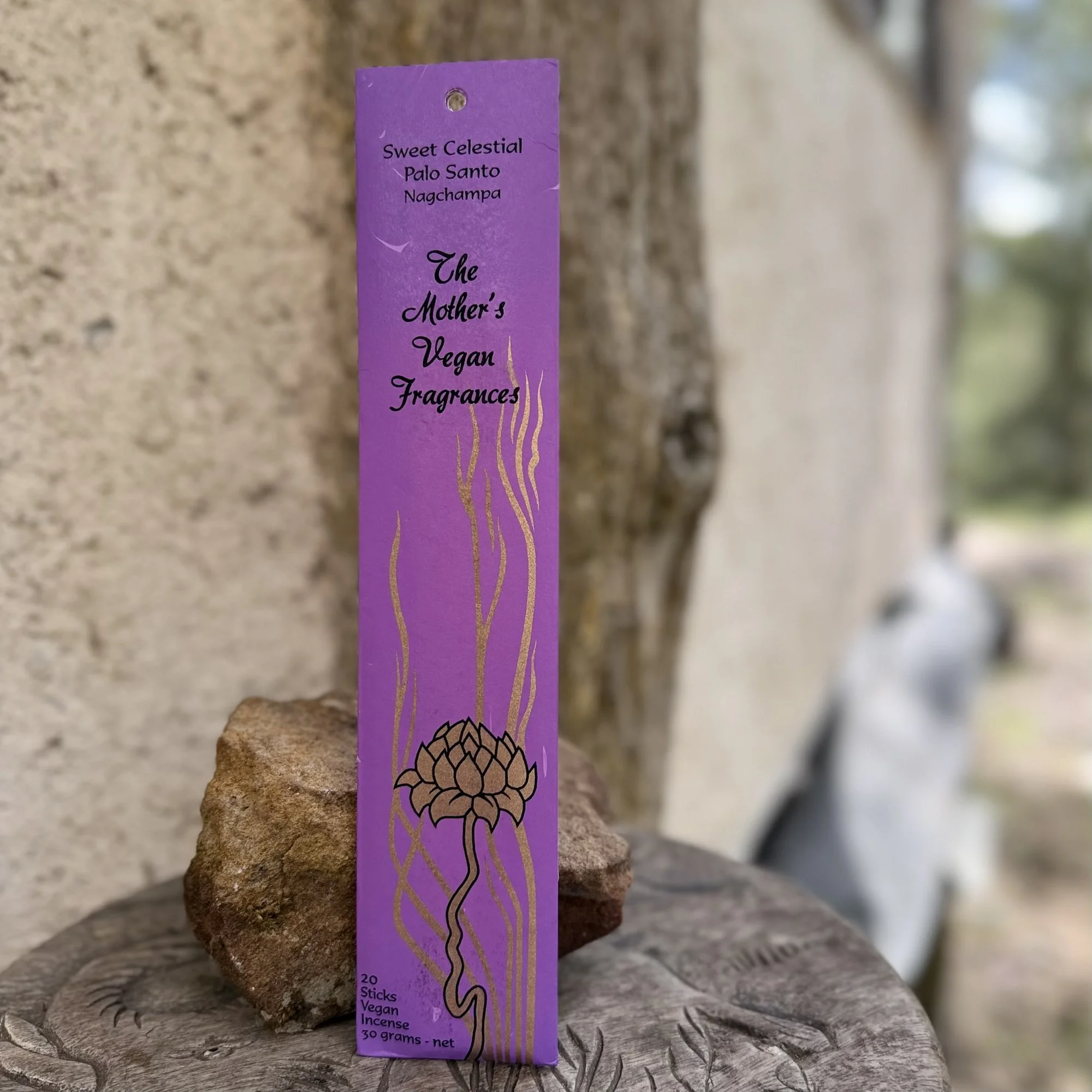 Vajras-Incense-Sweet-Celestial-Palo-Santo-Nagchampa.jpg