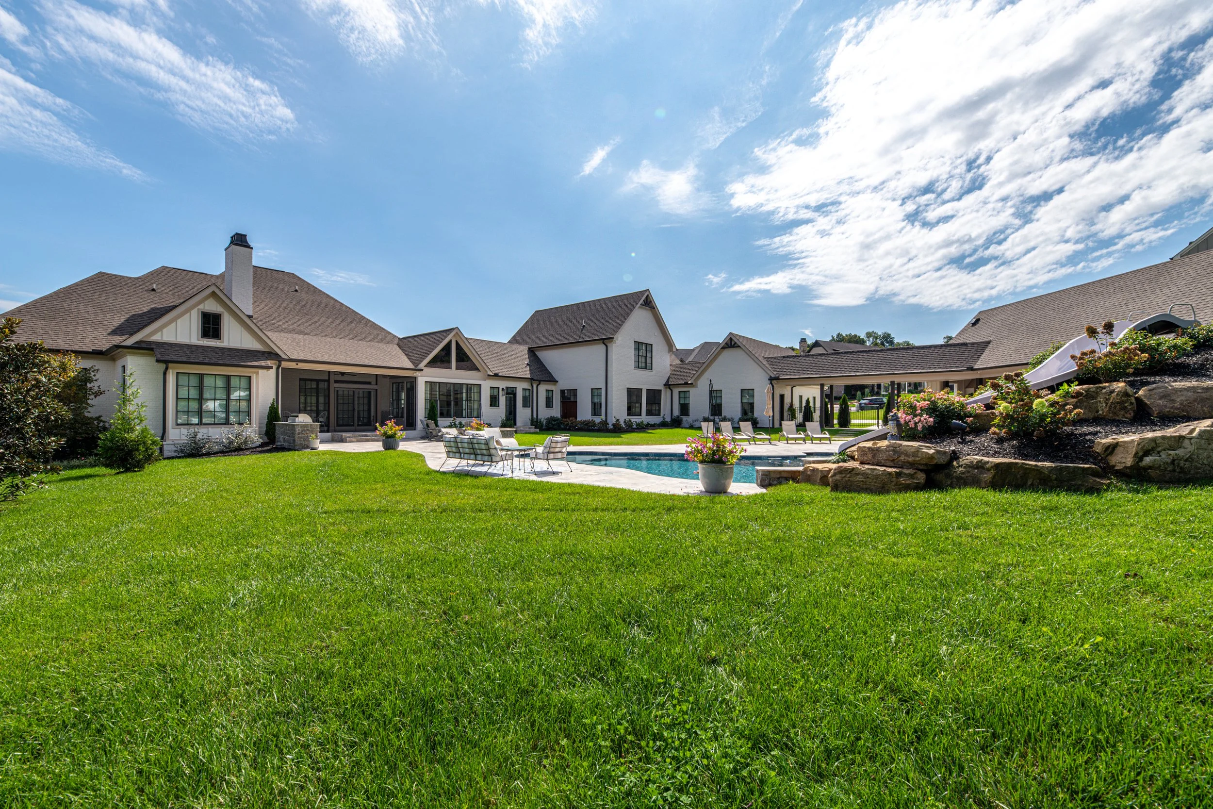 12445 Waterslea Lane -no umbrella-8.jpg