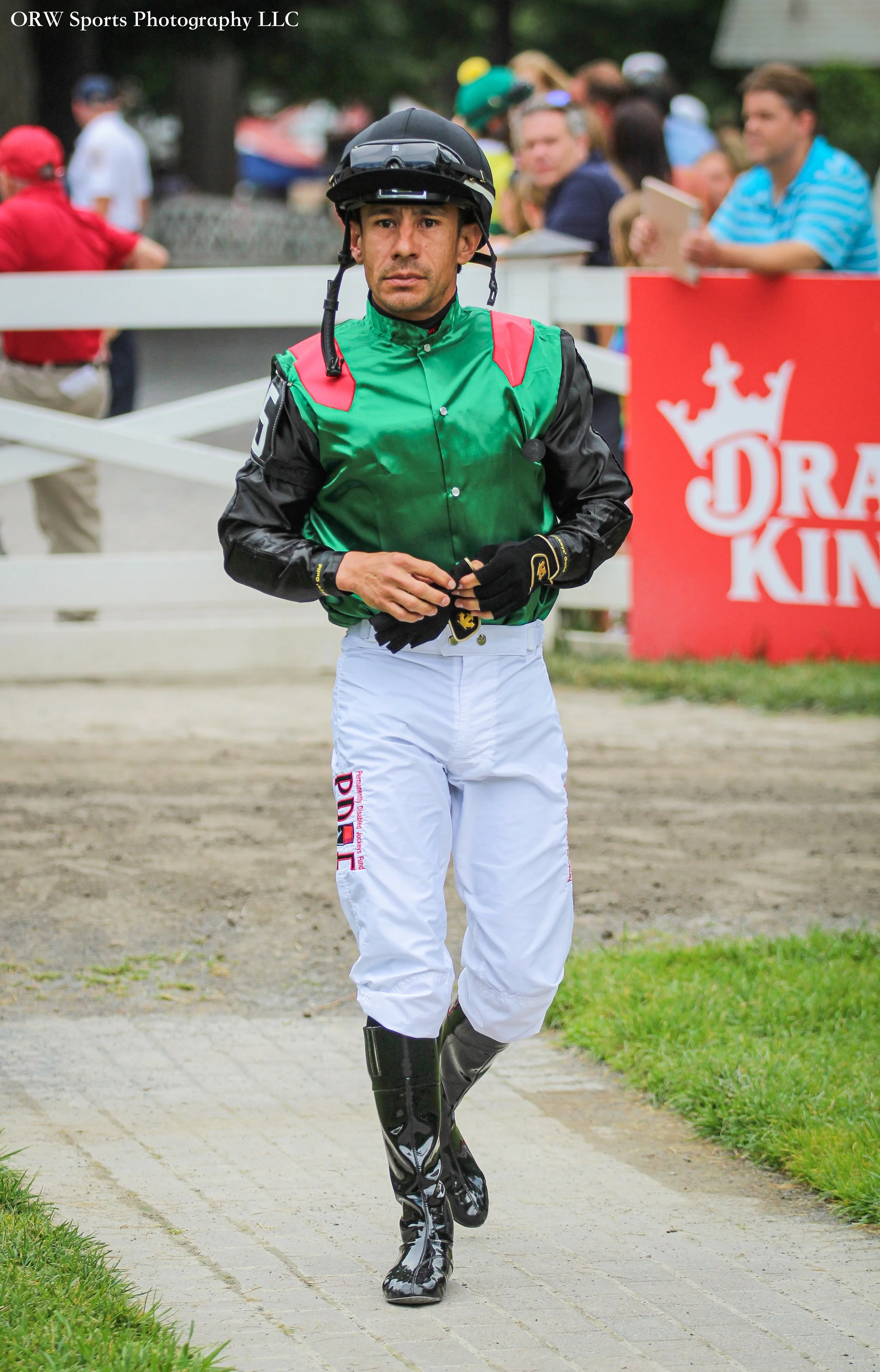 Junior Alvarado {Tagermeen} 