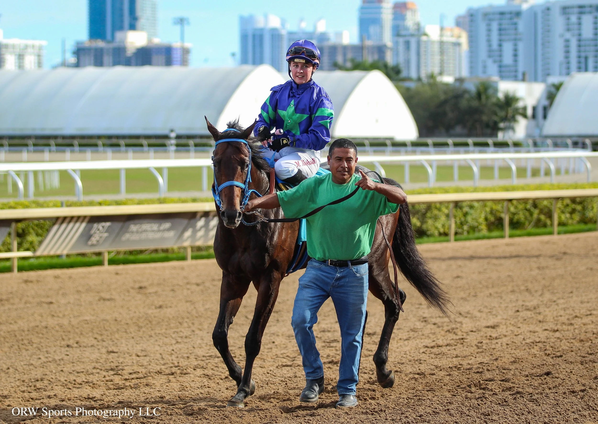 Valid Sense and Mia Nicholls (1).jpg