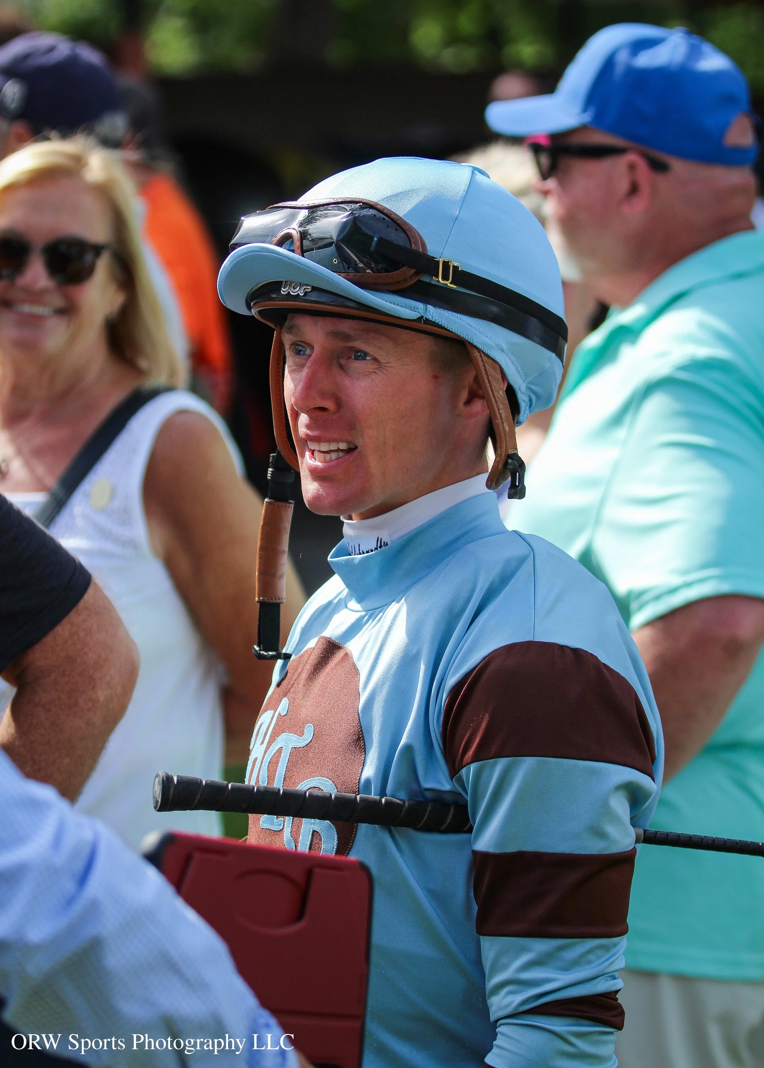 {Hit the Bid Racing Stable}