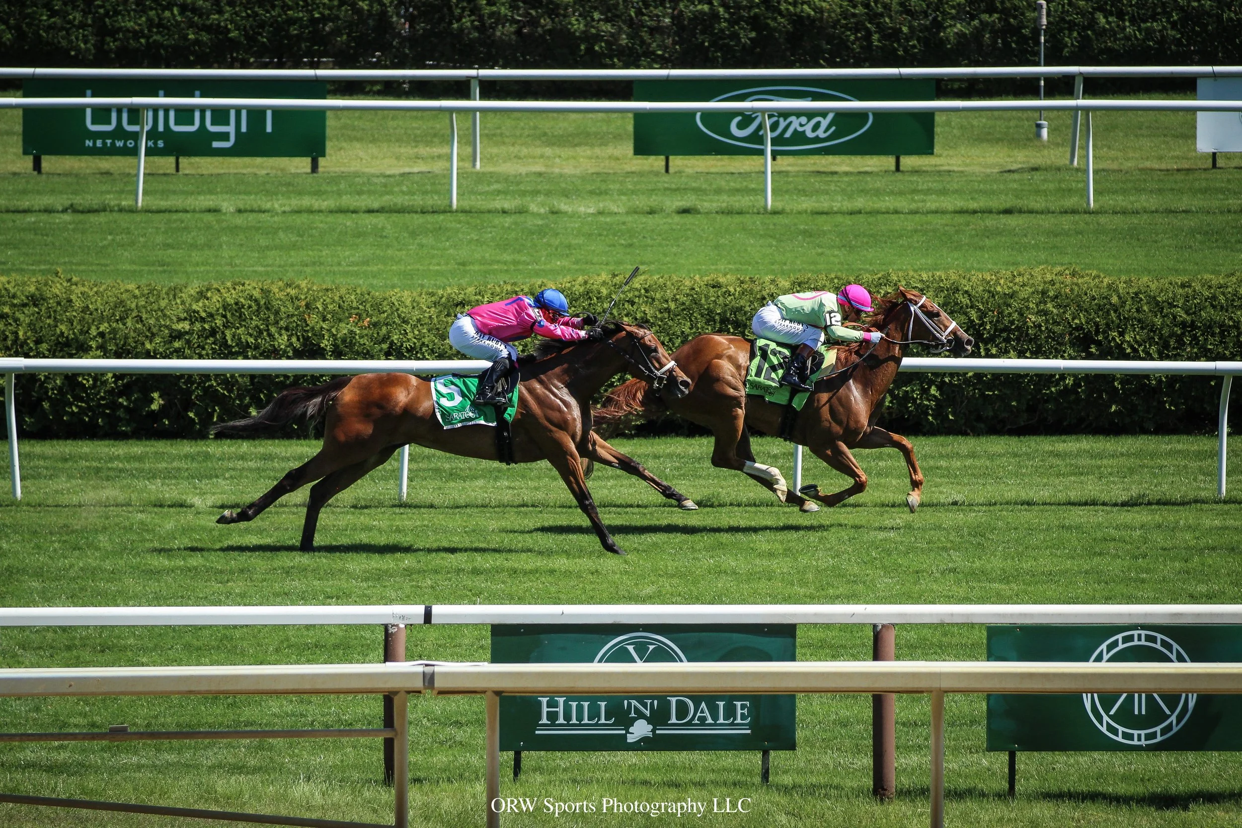 Brokealltherules takes race 6 over Boston's Phinest