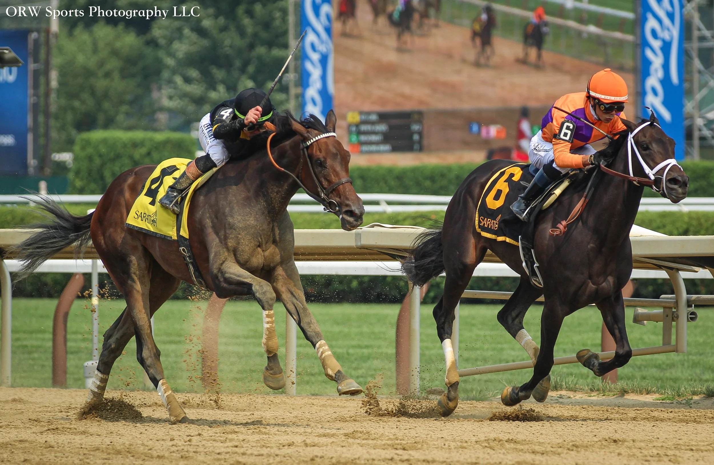 Ati Girl vs Pippa Adds 