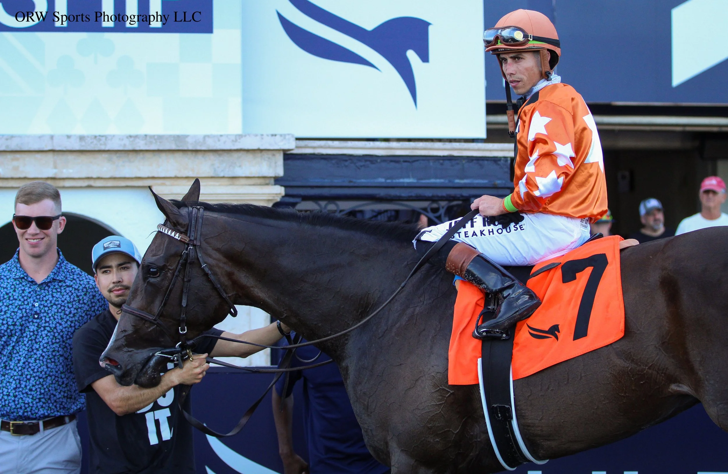 Starship Juliette and Irad Ortiz Jr in the WC.jpg