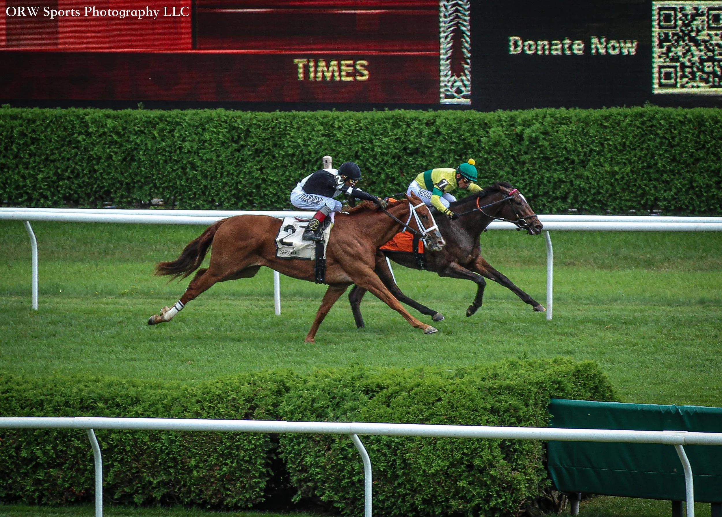 Glycogen runs down Mel Went Home to take the P. G. Johnson Stakes 