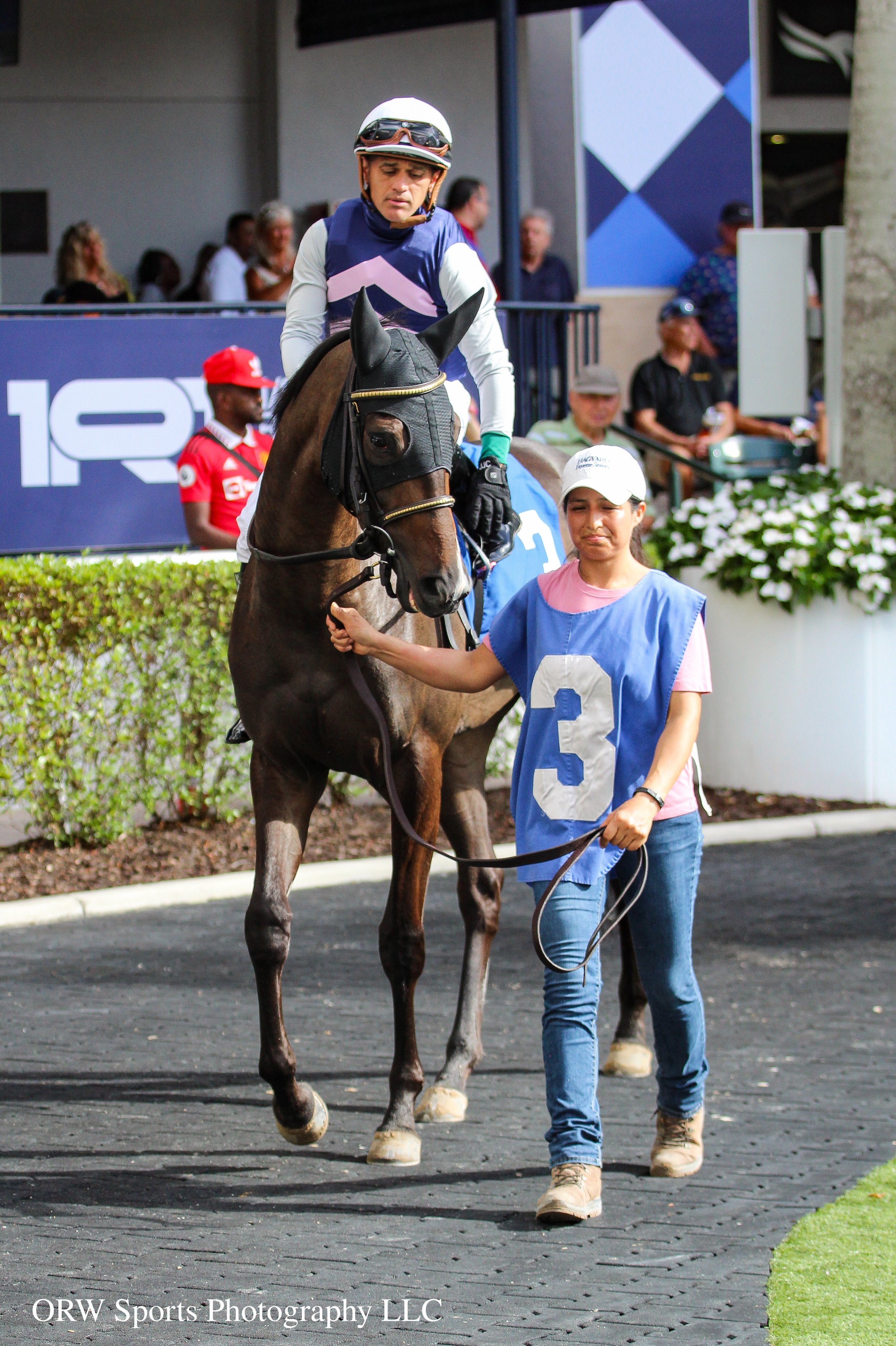 Viva Vienne and Javier Castellano 