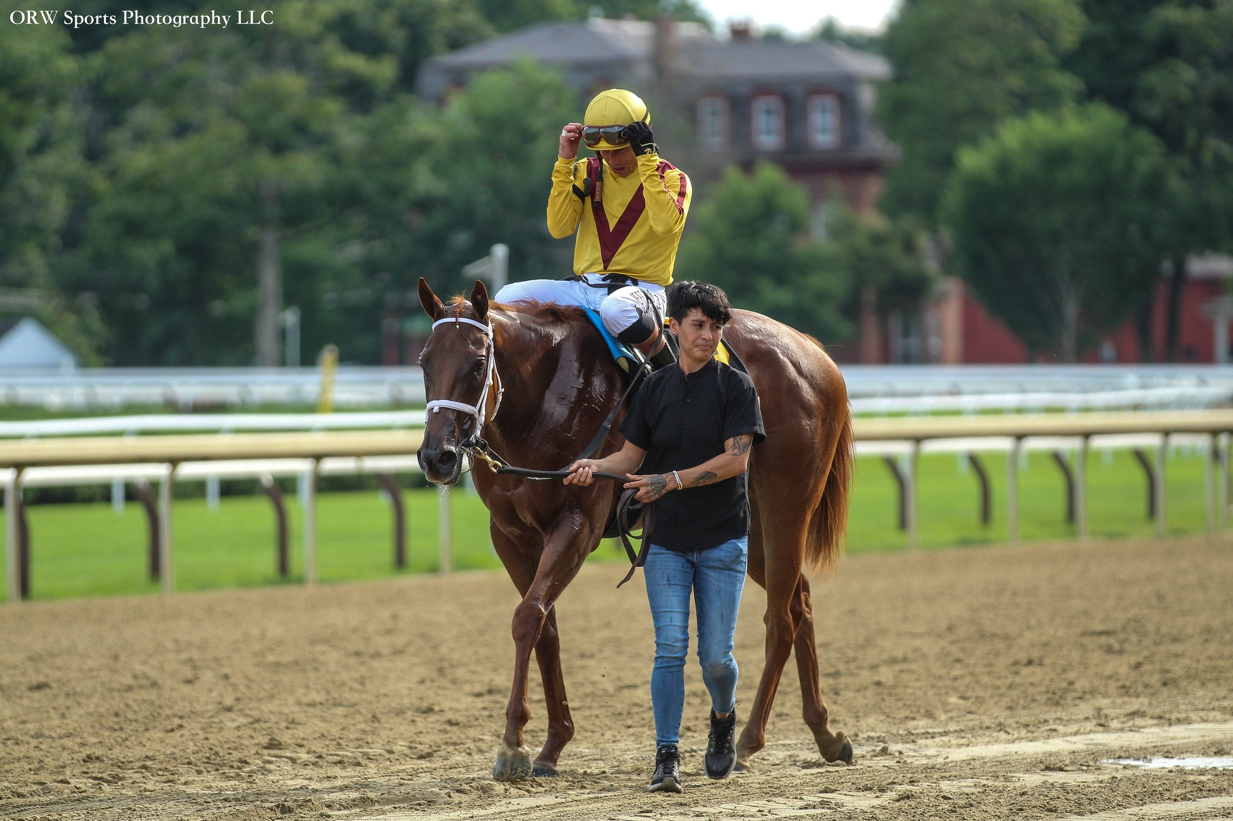 Amberglen and Irad Ortiz Jr (2) .jpg