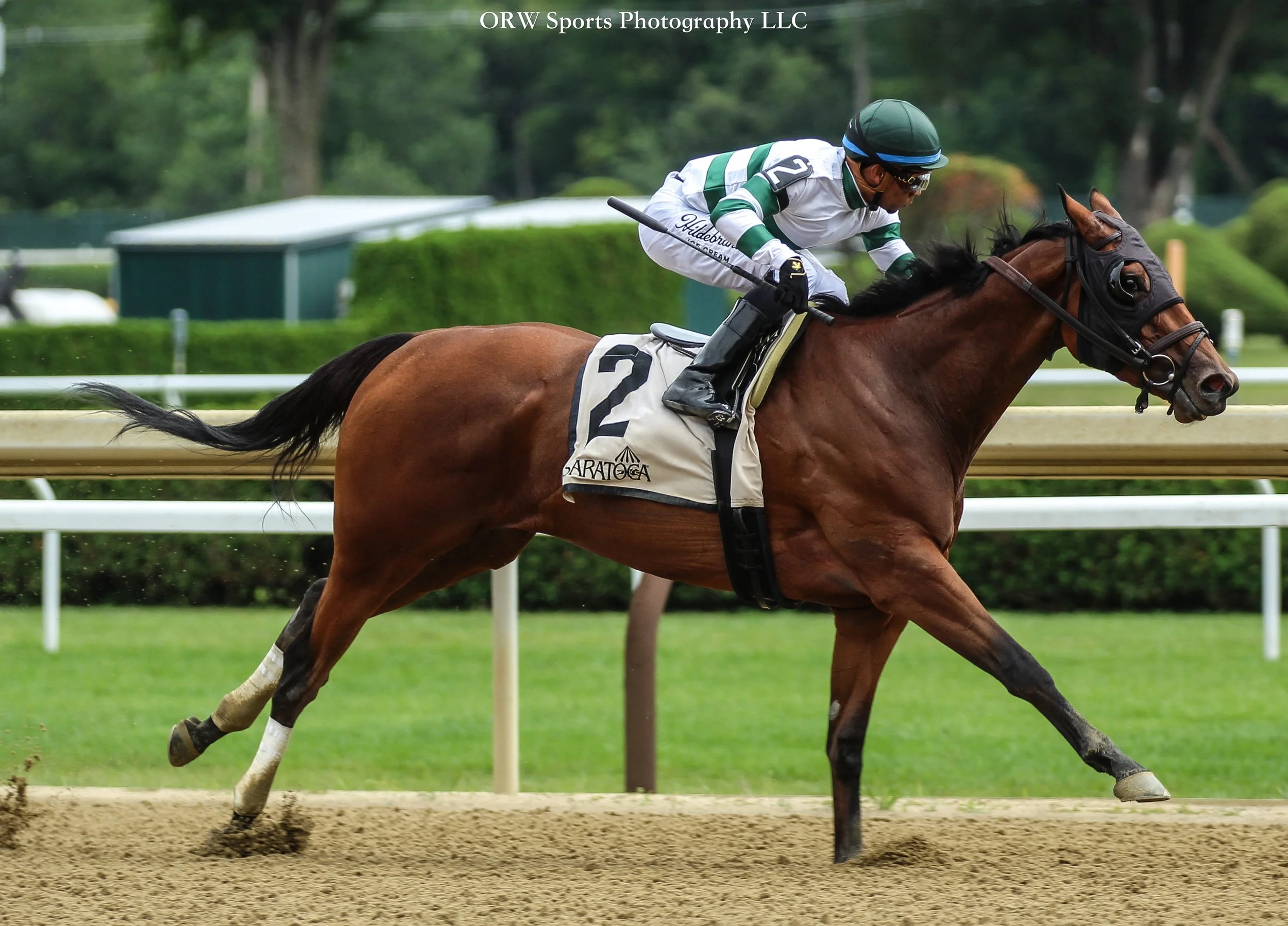 Hot Currency took on older company this afternoon and made it look easy with Manny Franco aboard. 