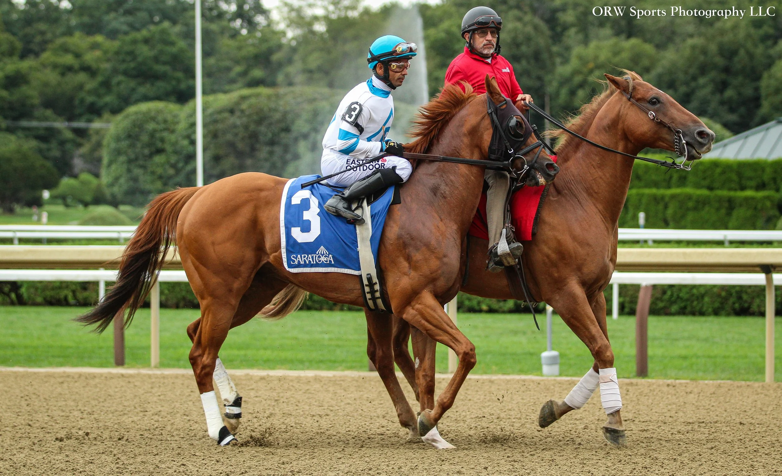 Acoustic Ave and Jose Lezcano 