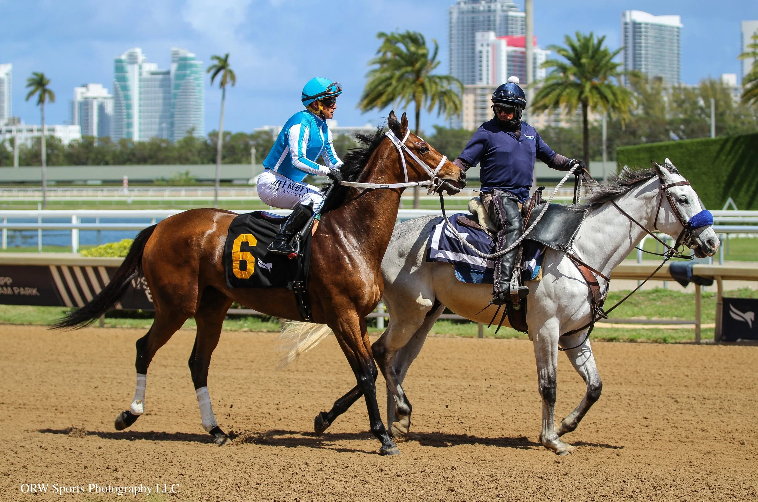 Alongcomesawoman and Javier Castellano (2).jpg