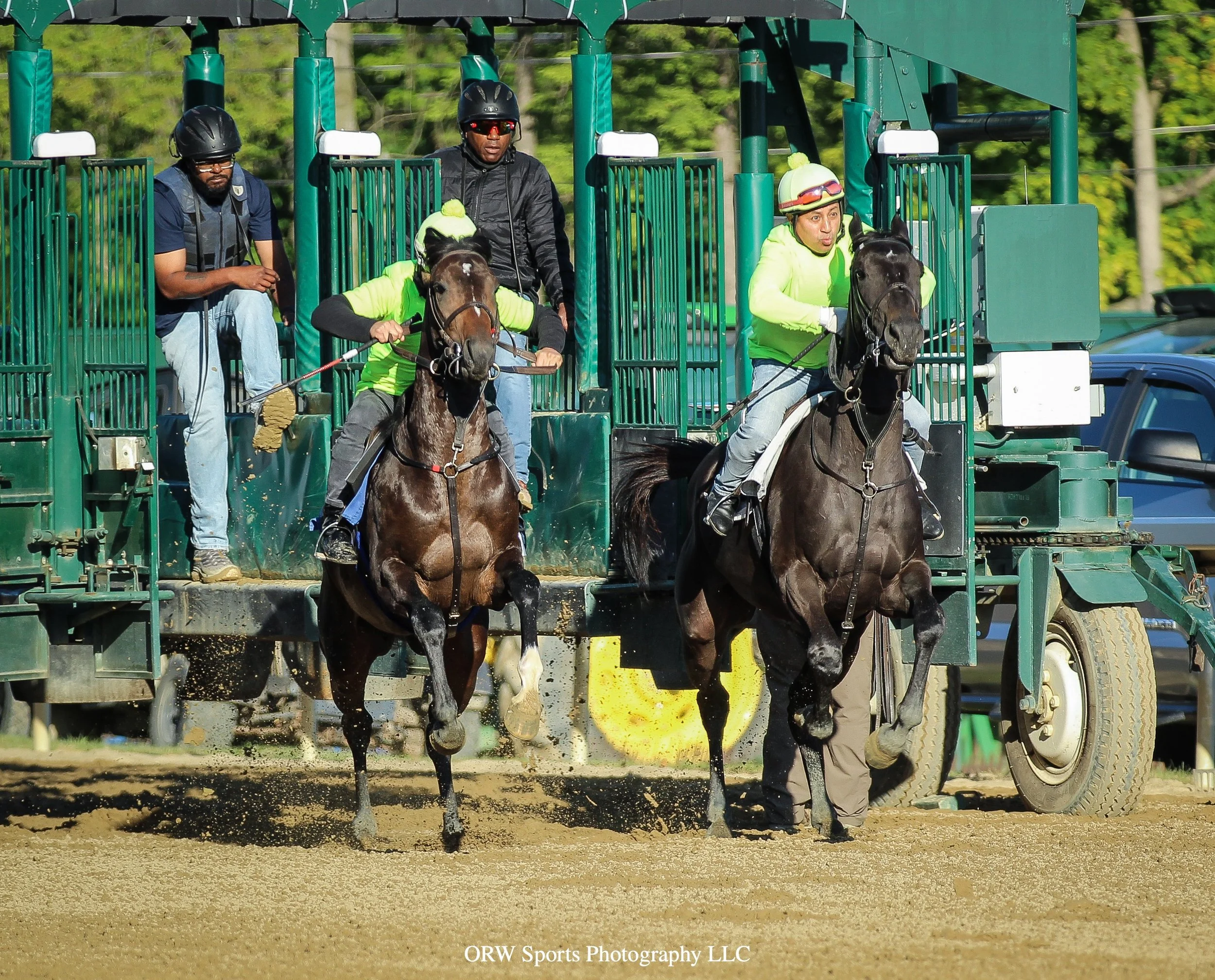 Linda Rice trainees breezing from the gate