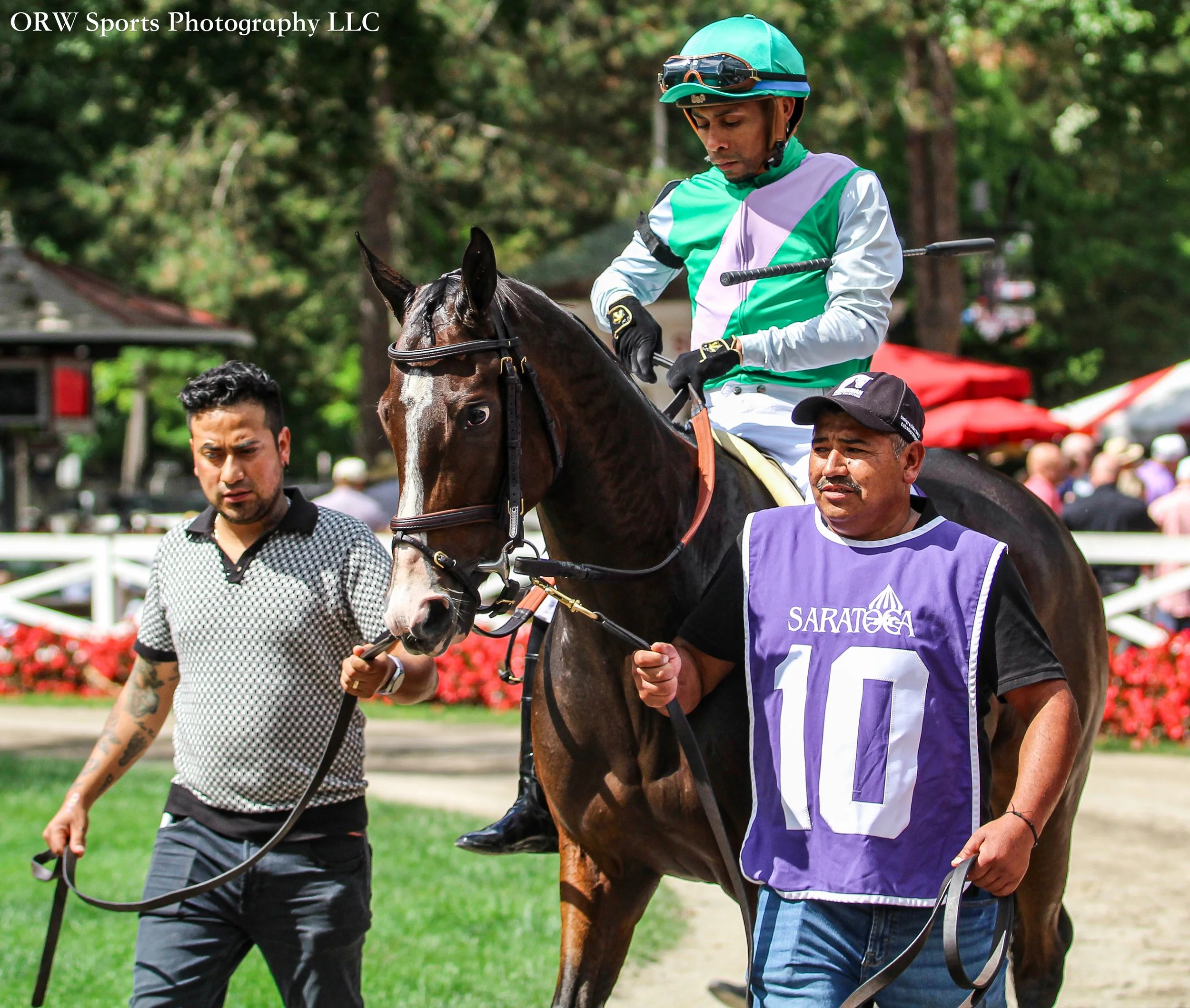 Noble Glow and Ricardo Santana Jr 