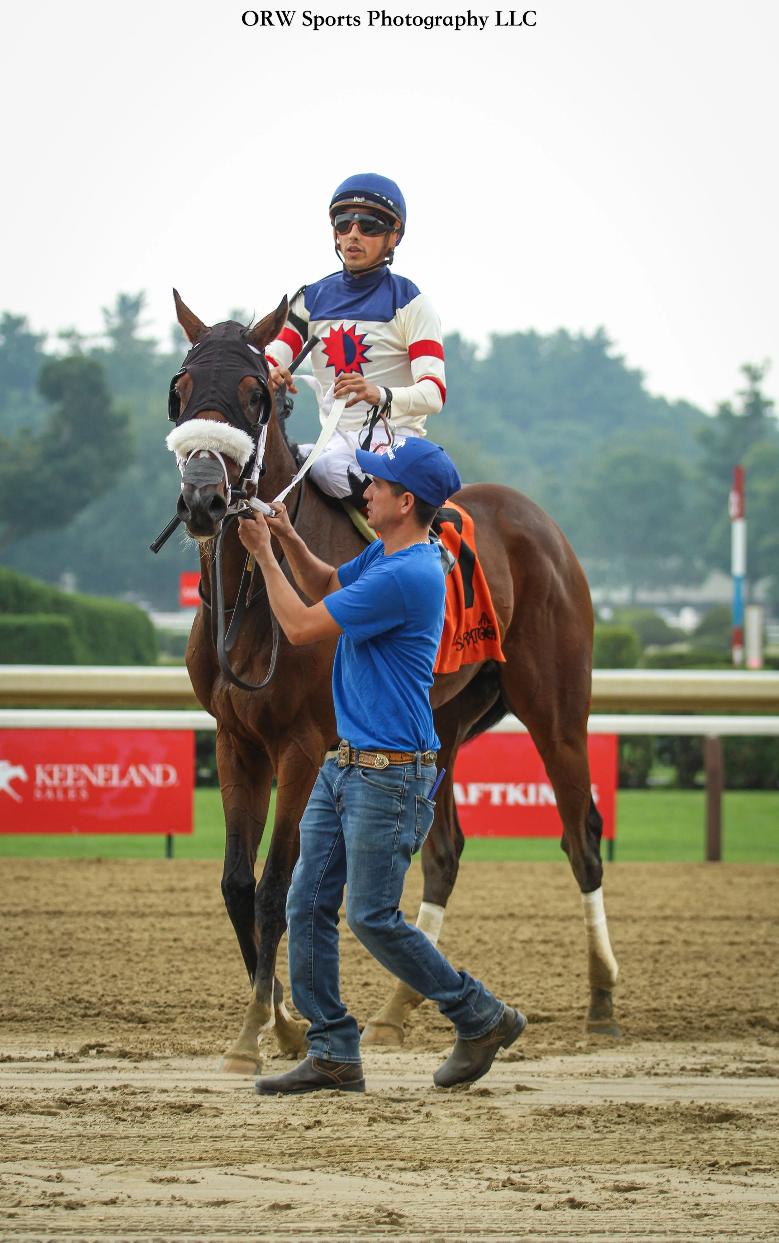 Tuning In scores on debut for trainer James Bond and owner Joanne Nielsen. Edgard Zayas aboard. 