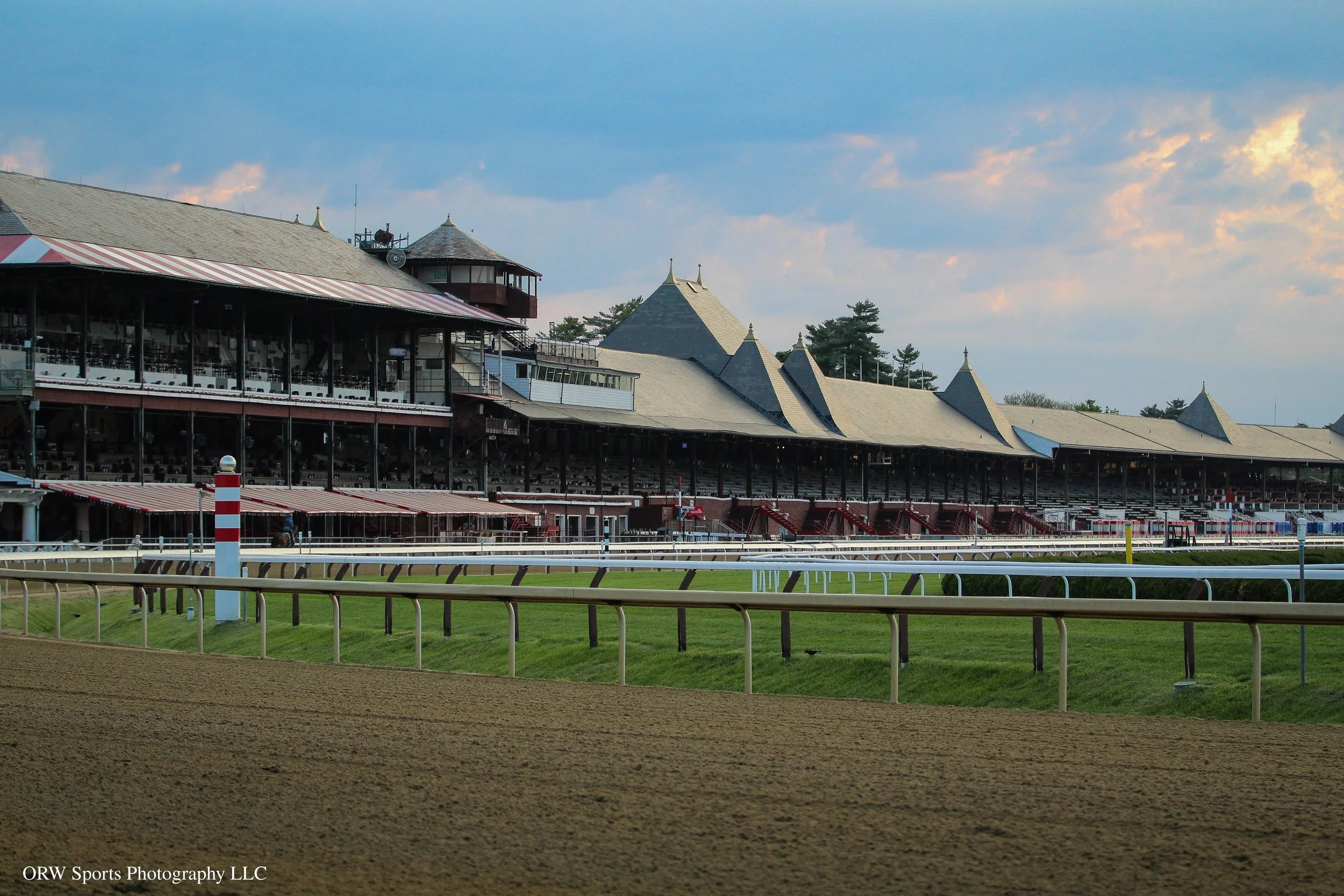 Grandstand(1).jpg