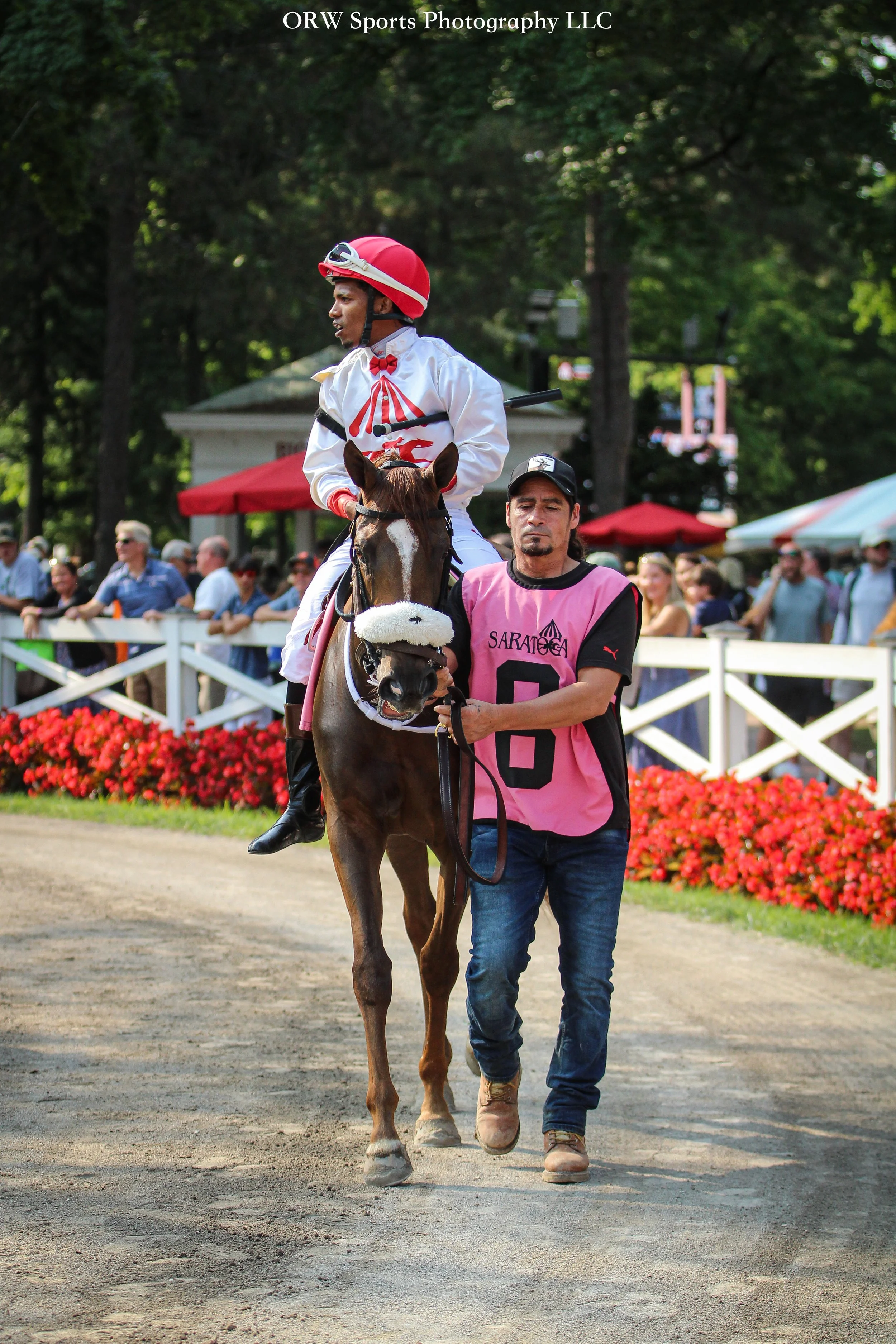 M Bs Melanie Cares and Ricardo Santana Jr 