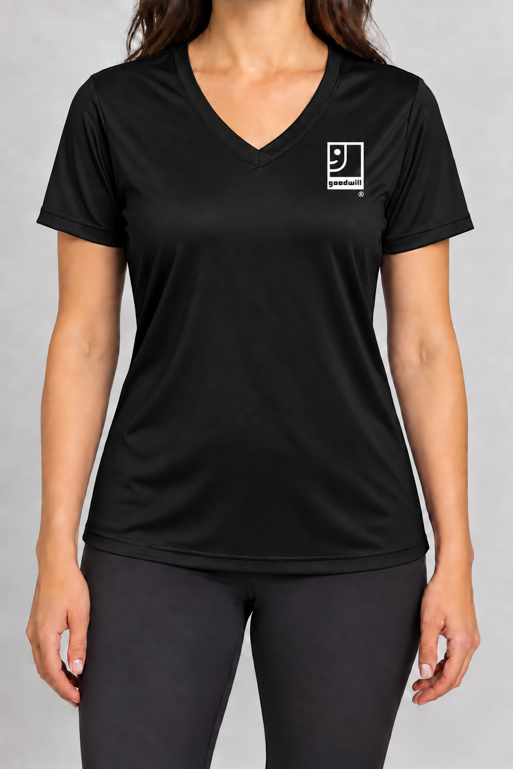 womens black v.png