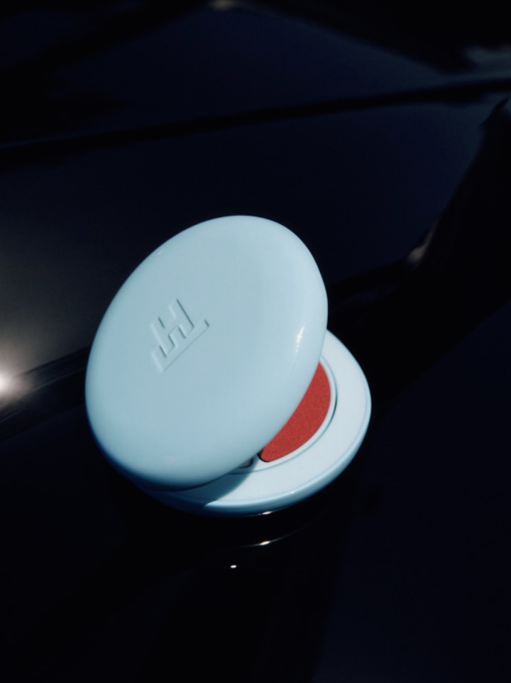 Essential Lip Compact