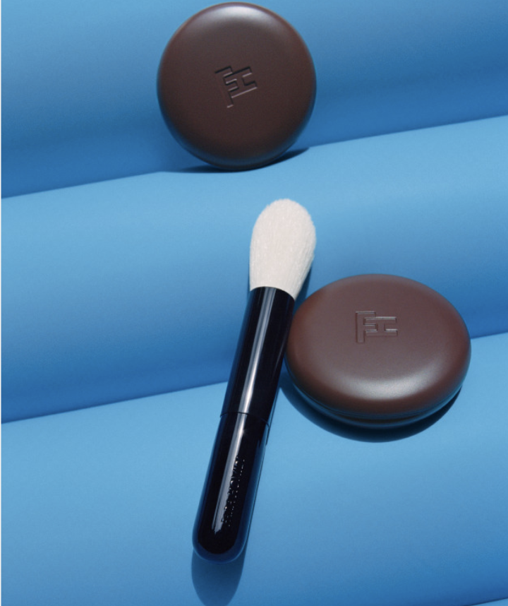 Essential Bronzer Compact