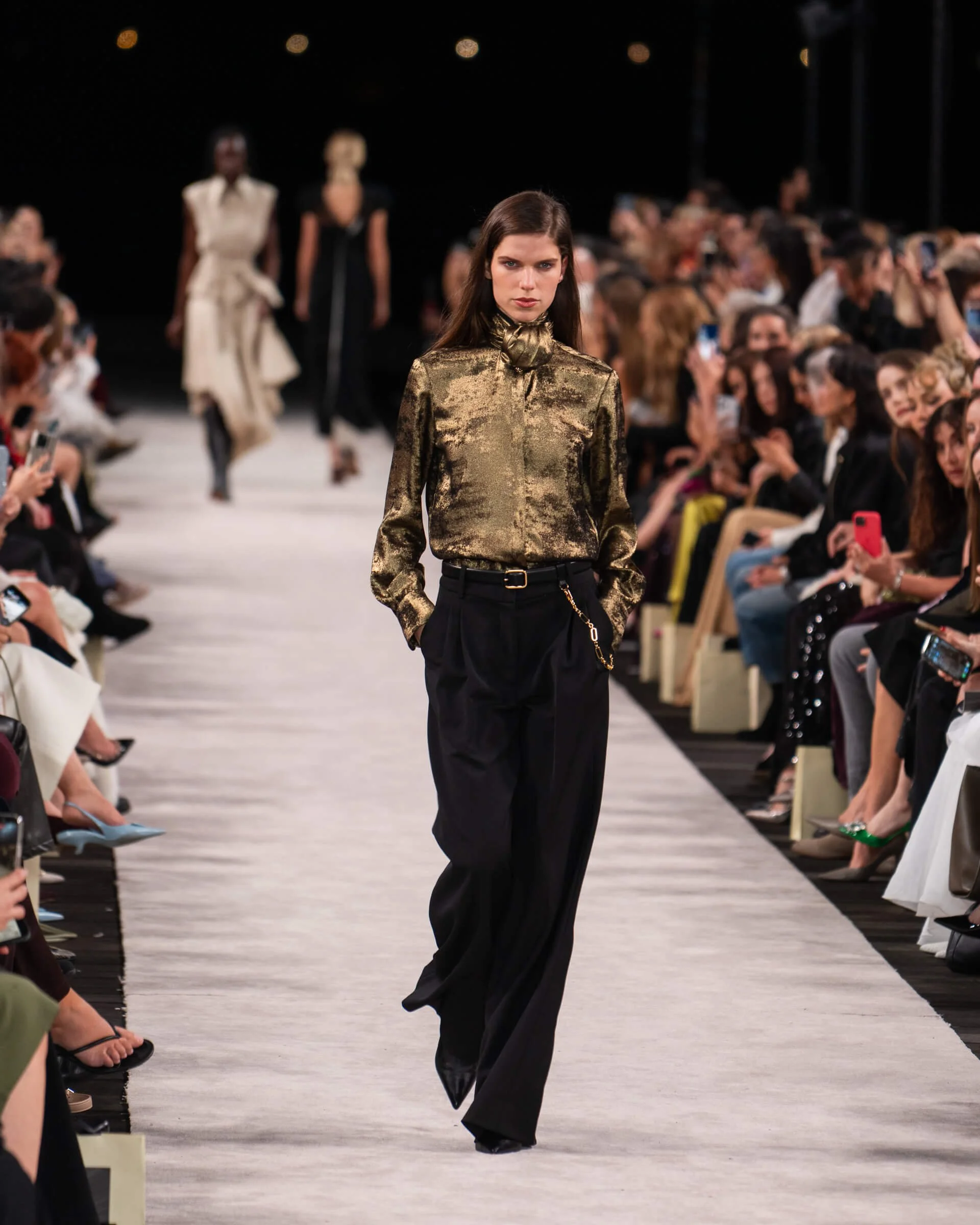 carla-zampatti-australian-fashion-week-2026-9.jpg