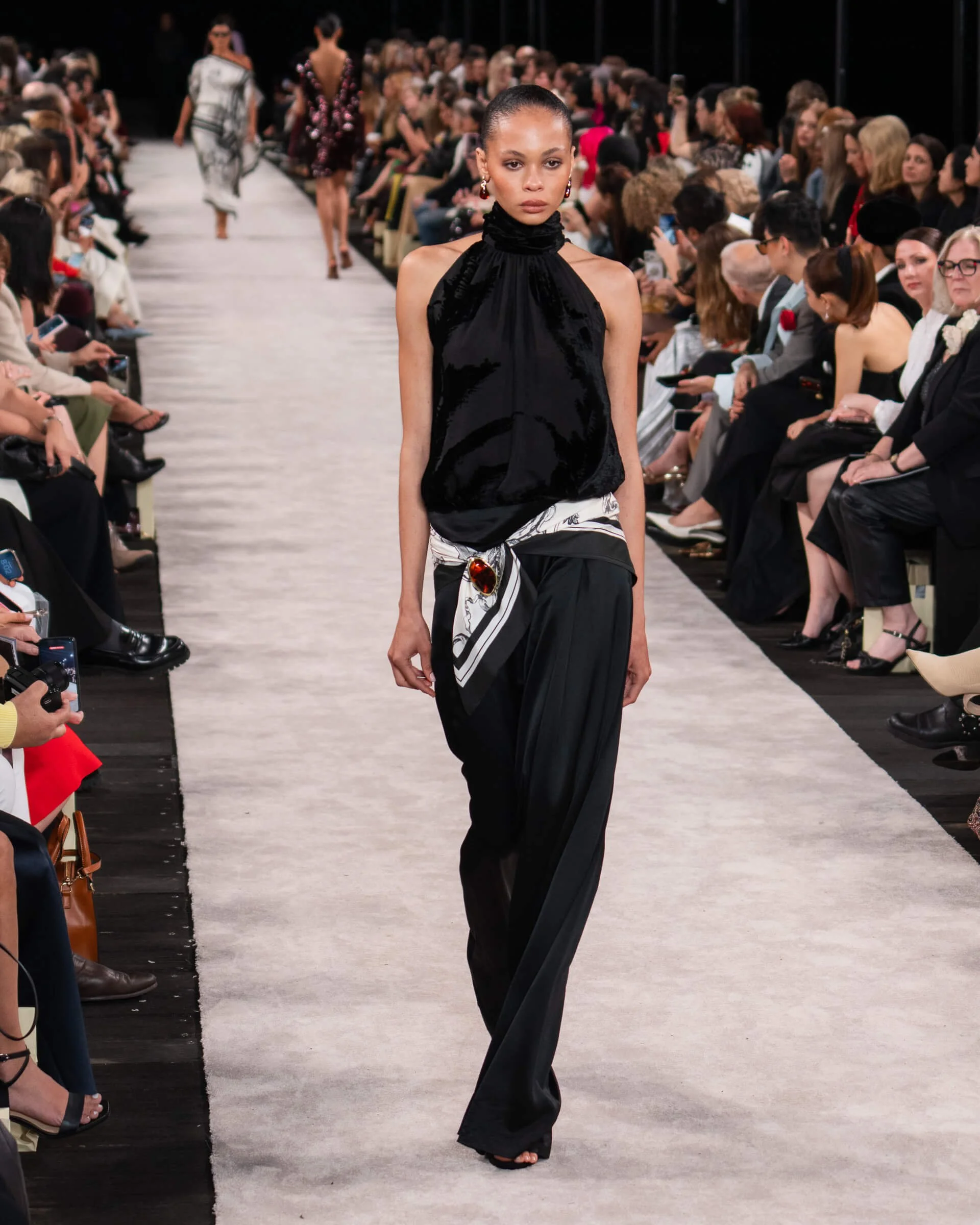 carla-zampatti-australian-fashion-week-2026-29.jpg
