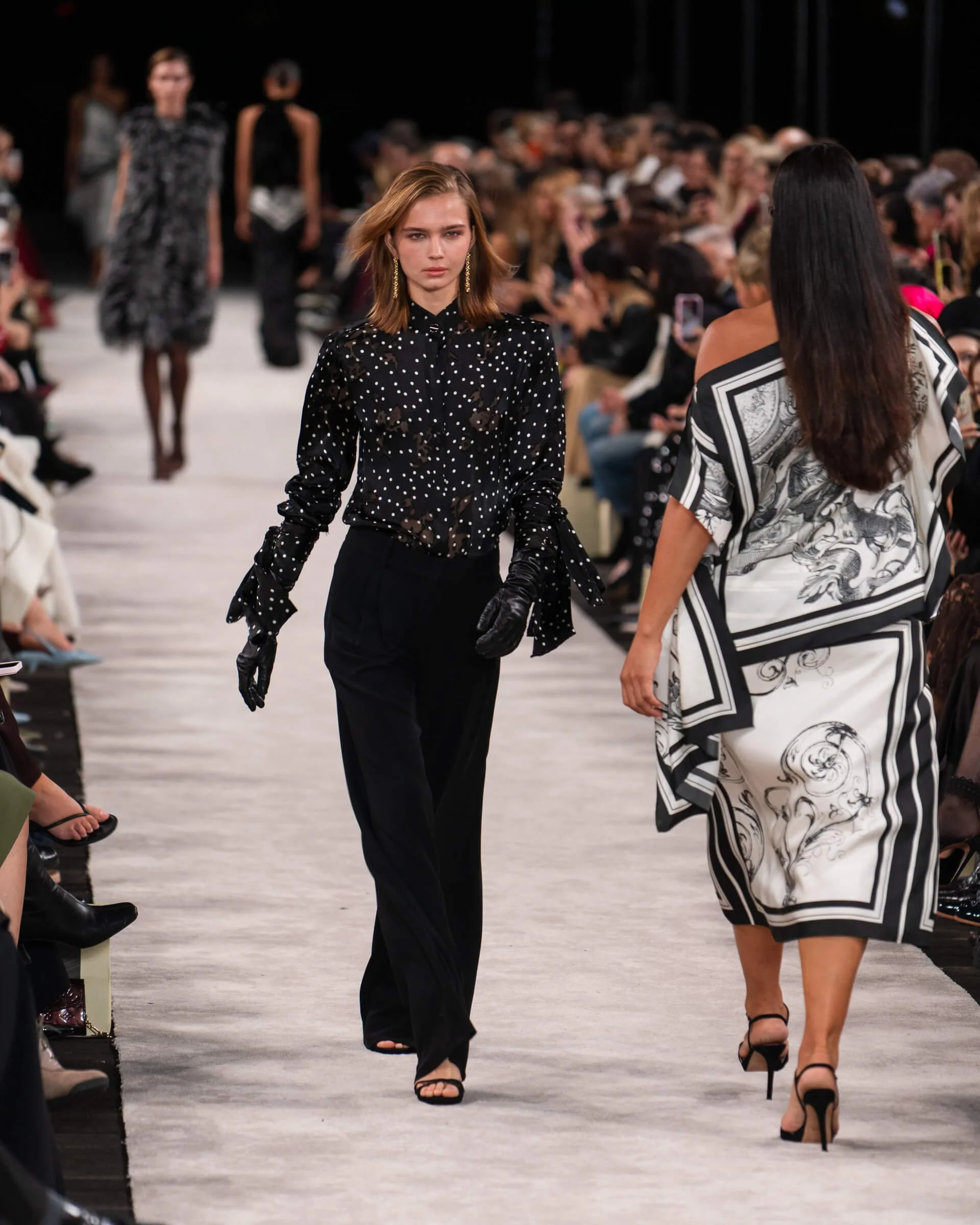 carla-zampatti-australian-fashion-week-2026-31.jpg