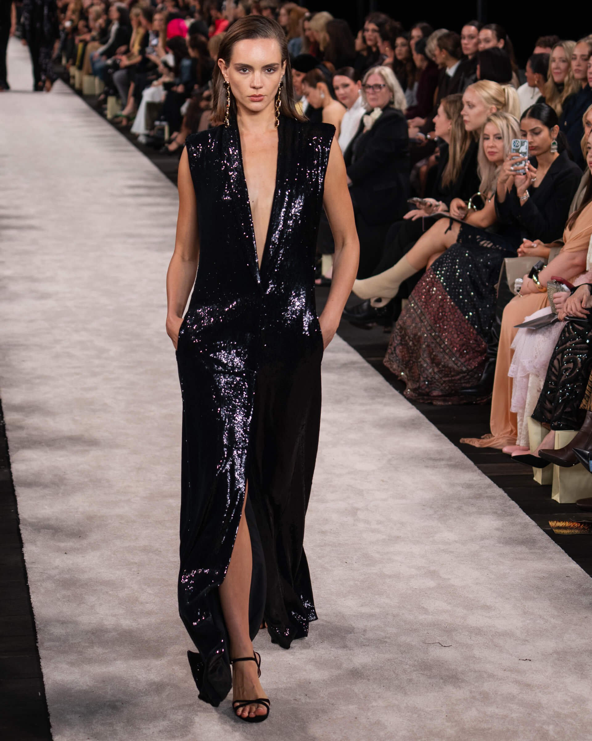 carla-zampatti-australian-fashion-week-2026-42.jpg