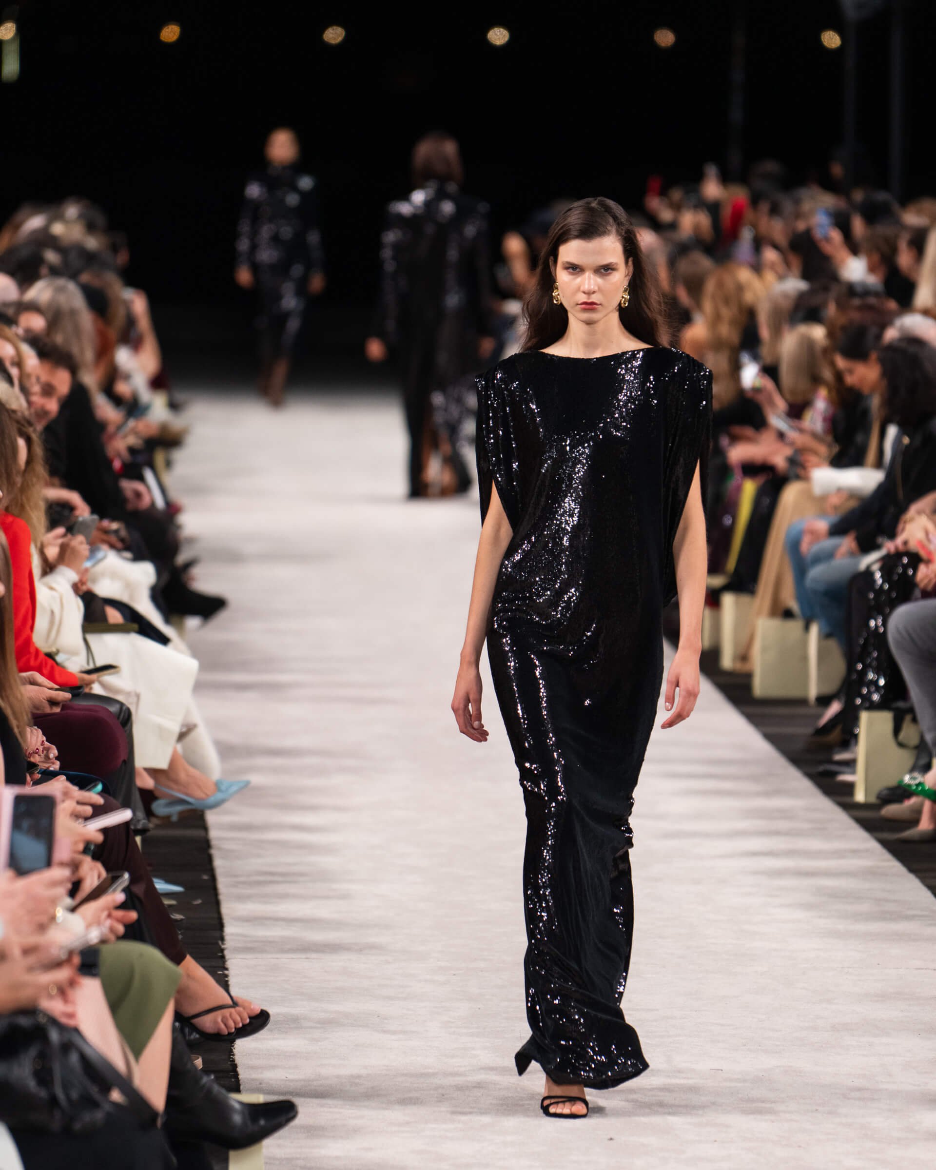 carla-zampatti-australian-fashion-week-2026-43.jpg