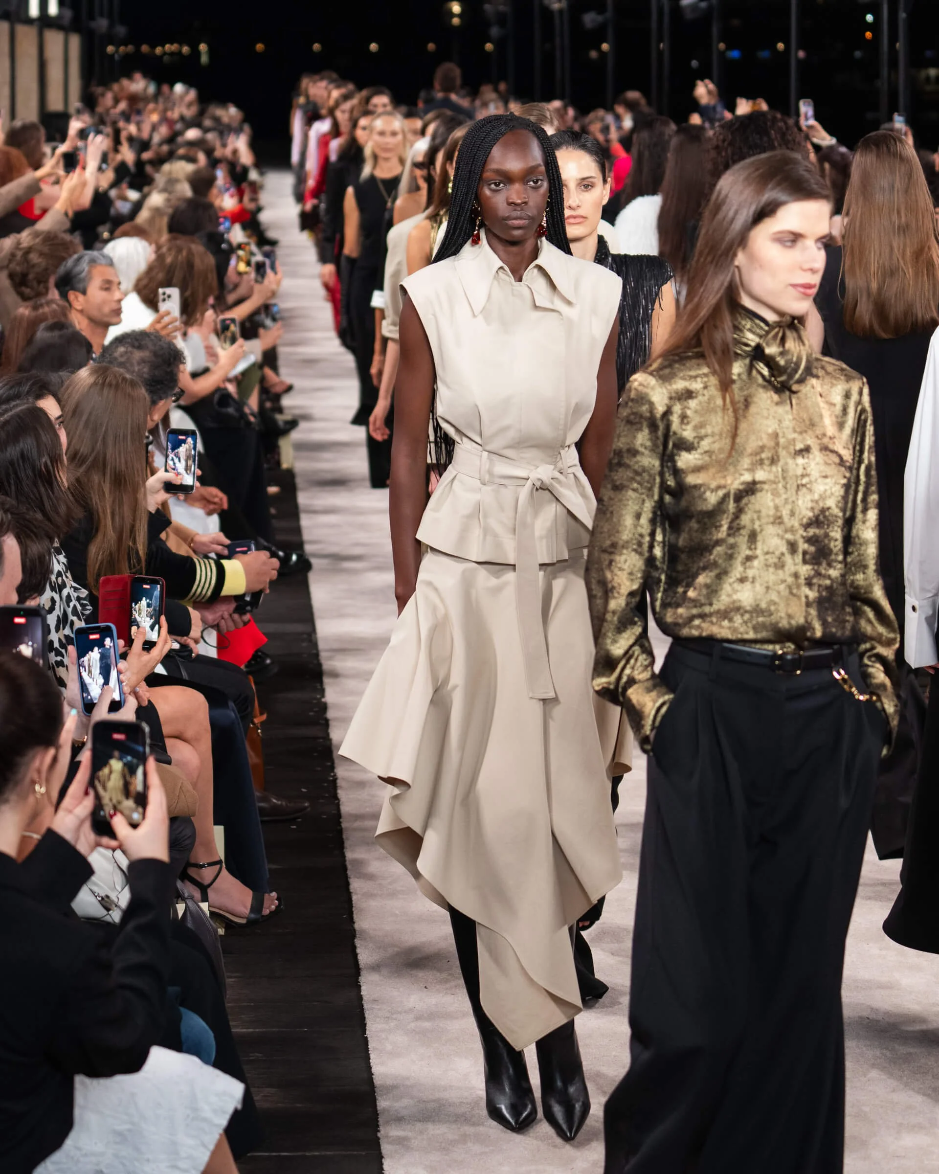 carla-zampatti-australian-fashion-week-2026-48.jpg