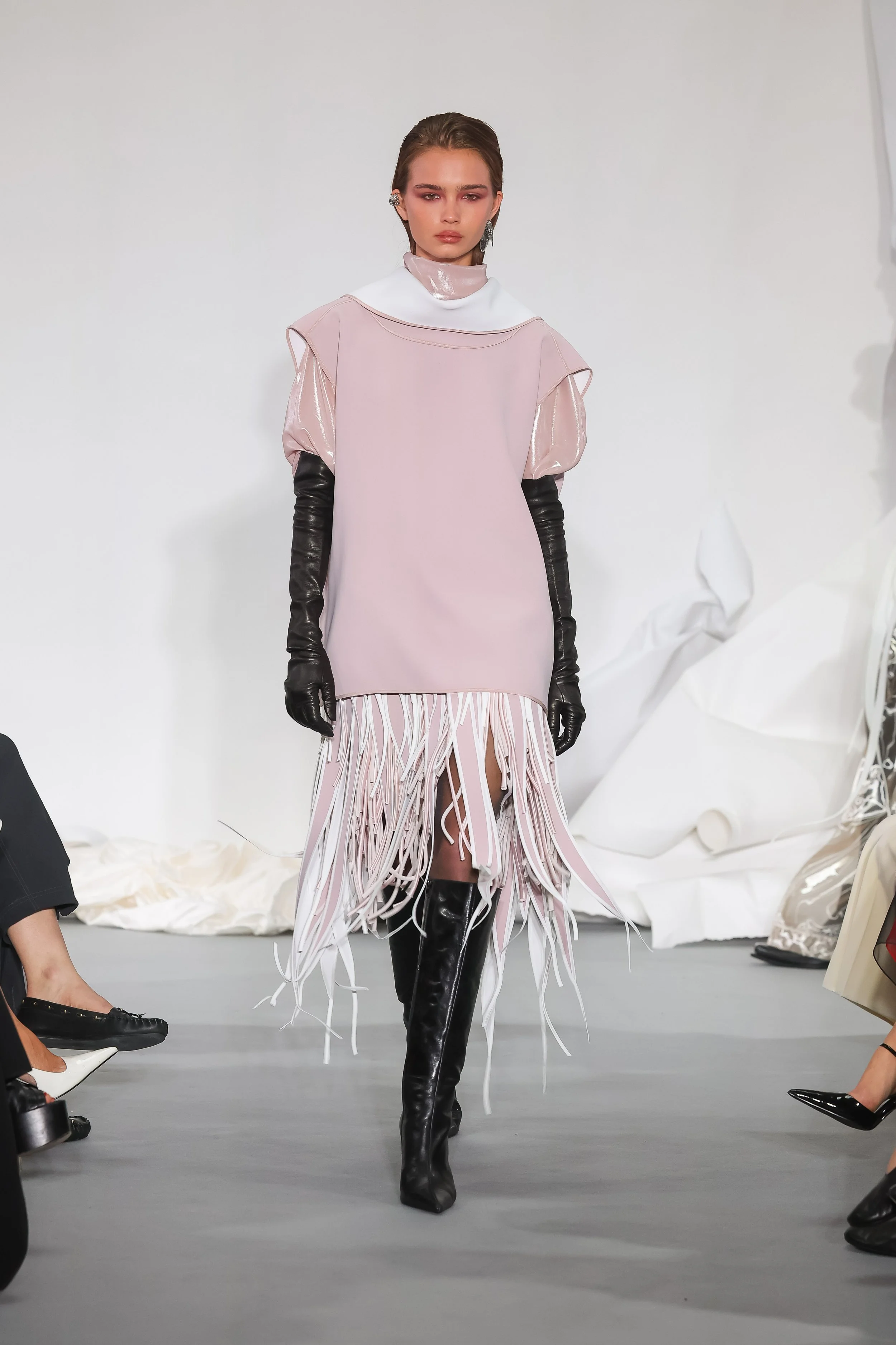 LOOK 8.jpg