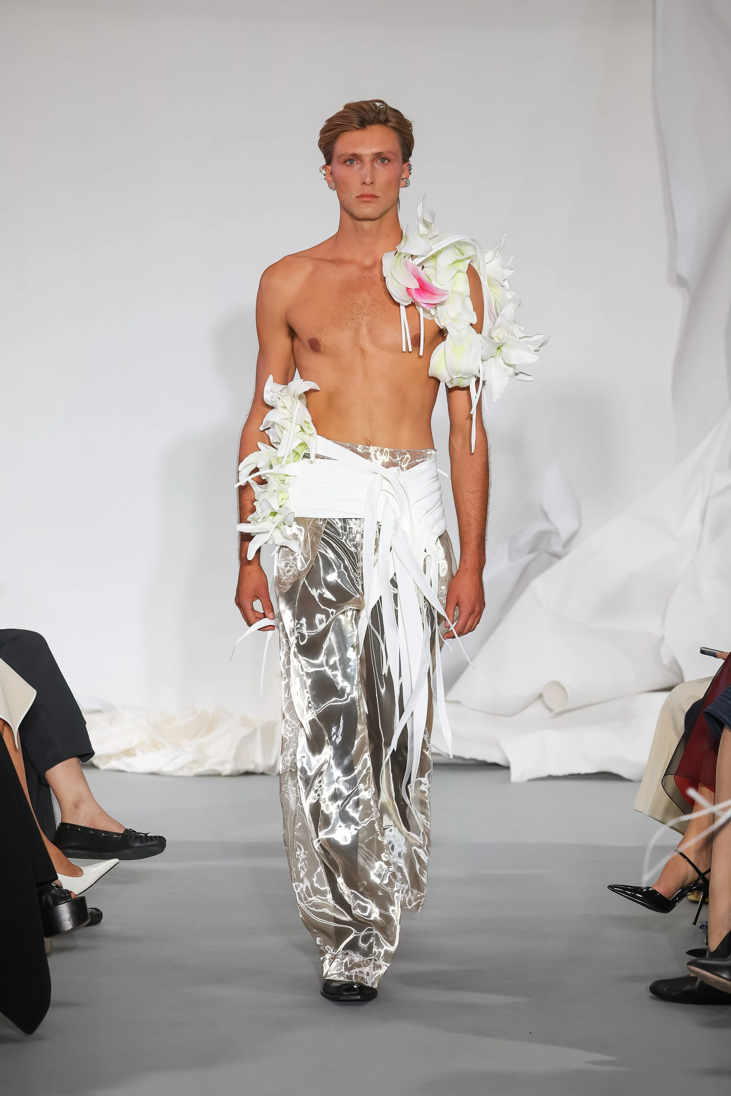 LOOK 10.jpg