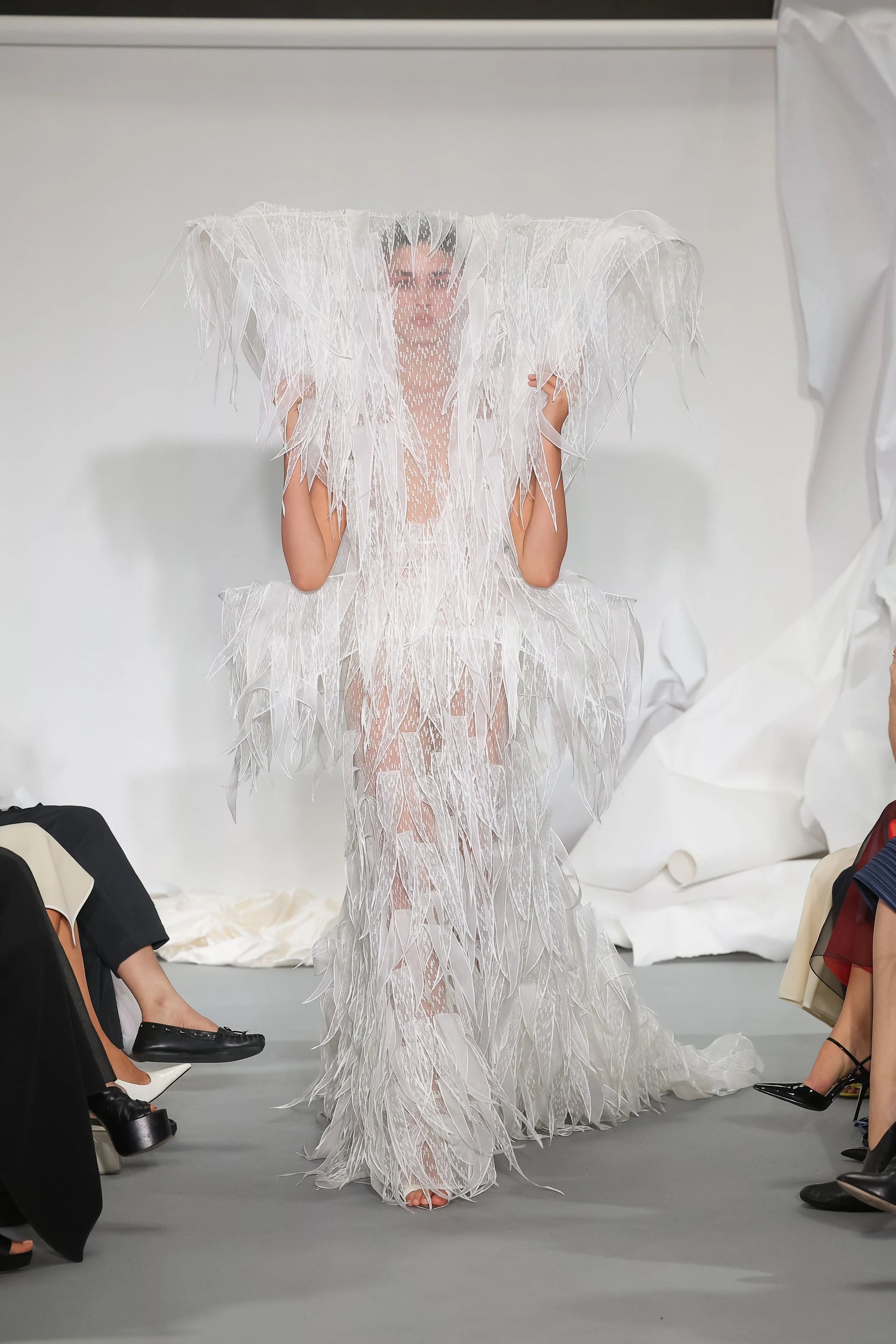 LOOK 23.jpg