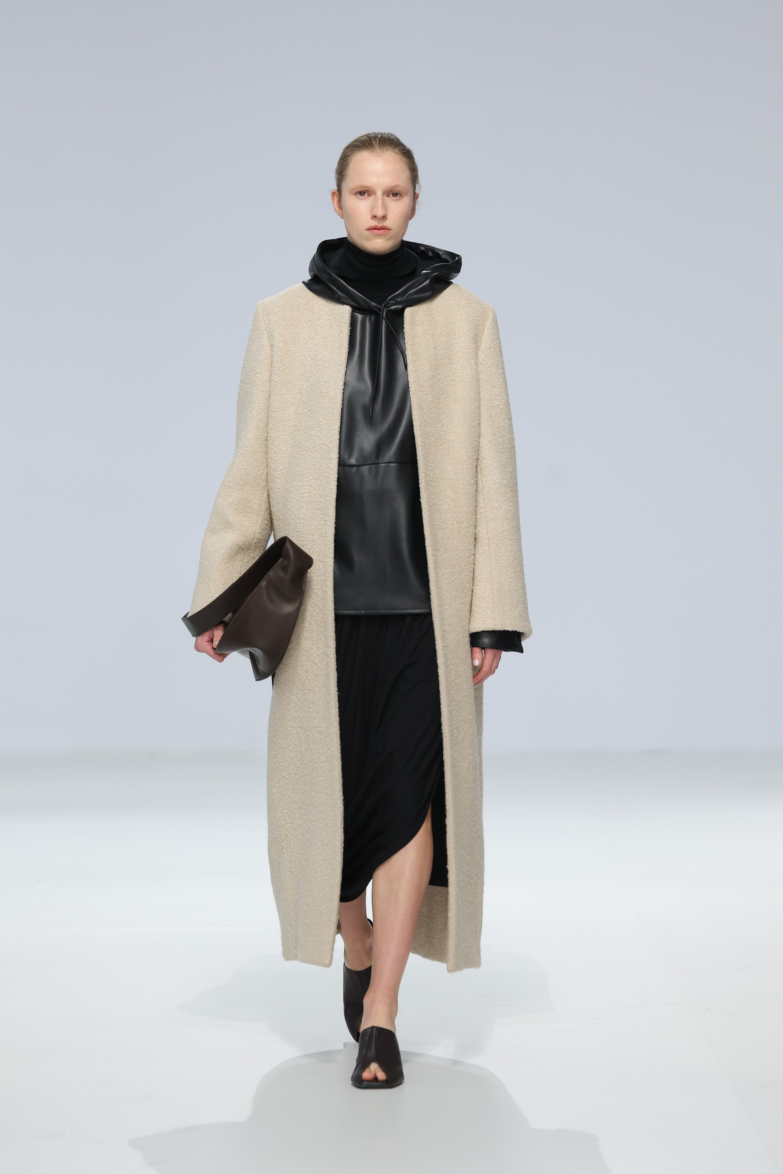 LOOK 6.jpg