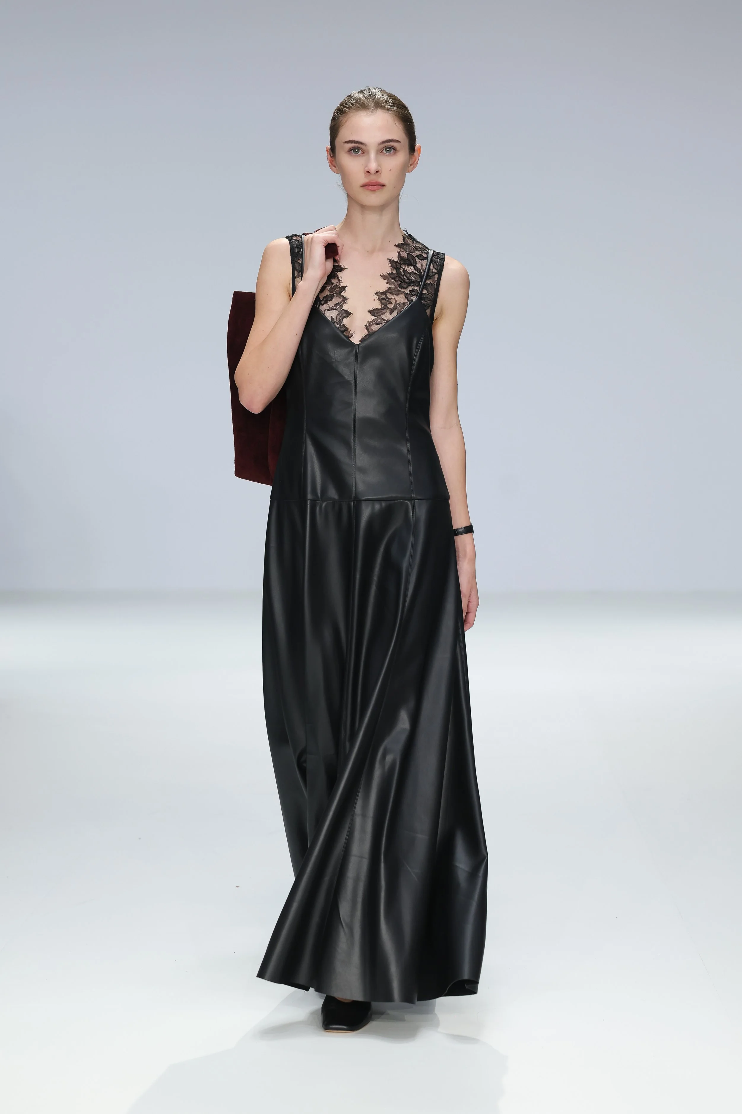 LOOK 11.jpg