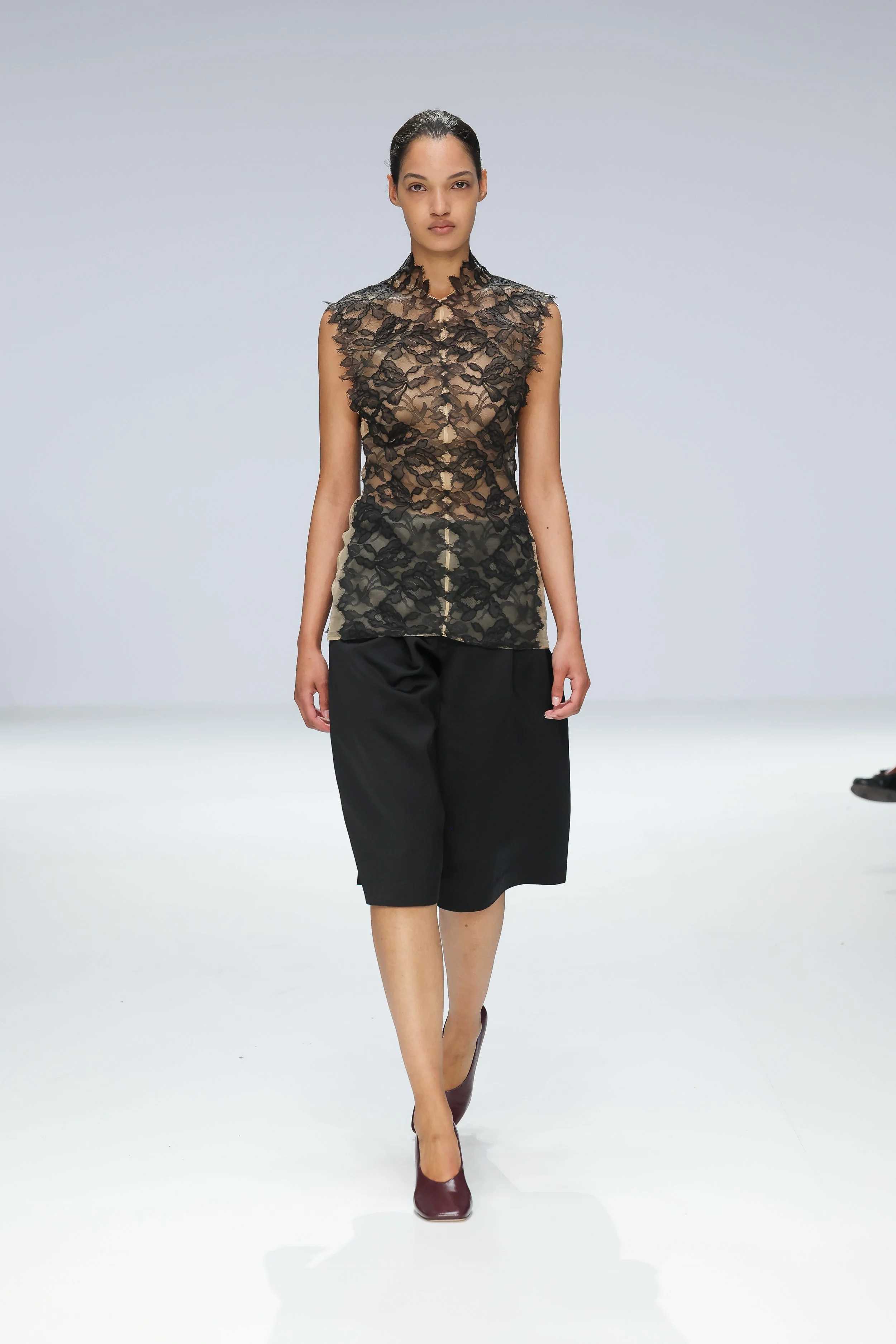LOOK 22.jpg