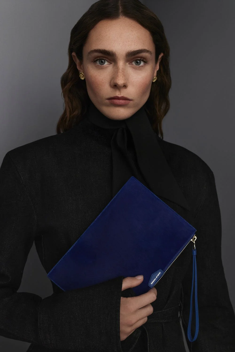 C6223511-THE-PONY-FLAT-POUCH-COBALT-SCANLANTHEODORE-2_V1.jpg
