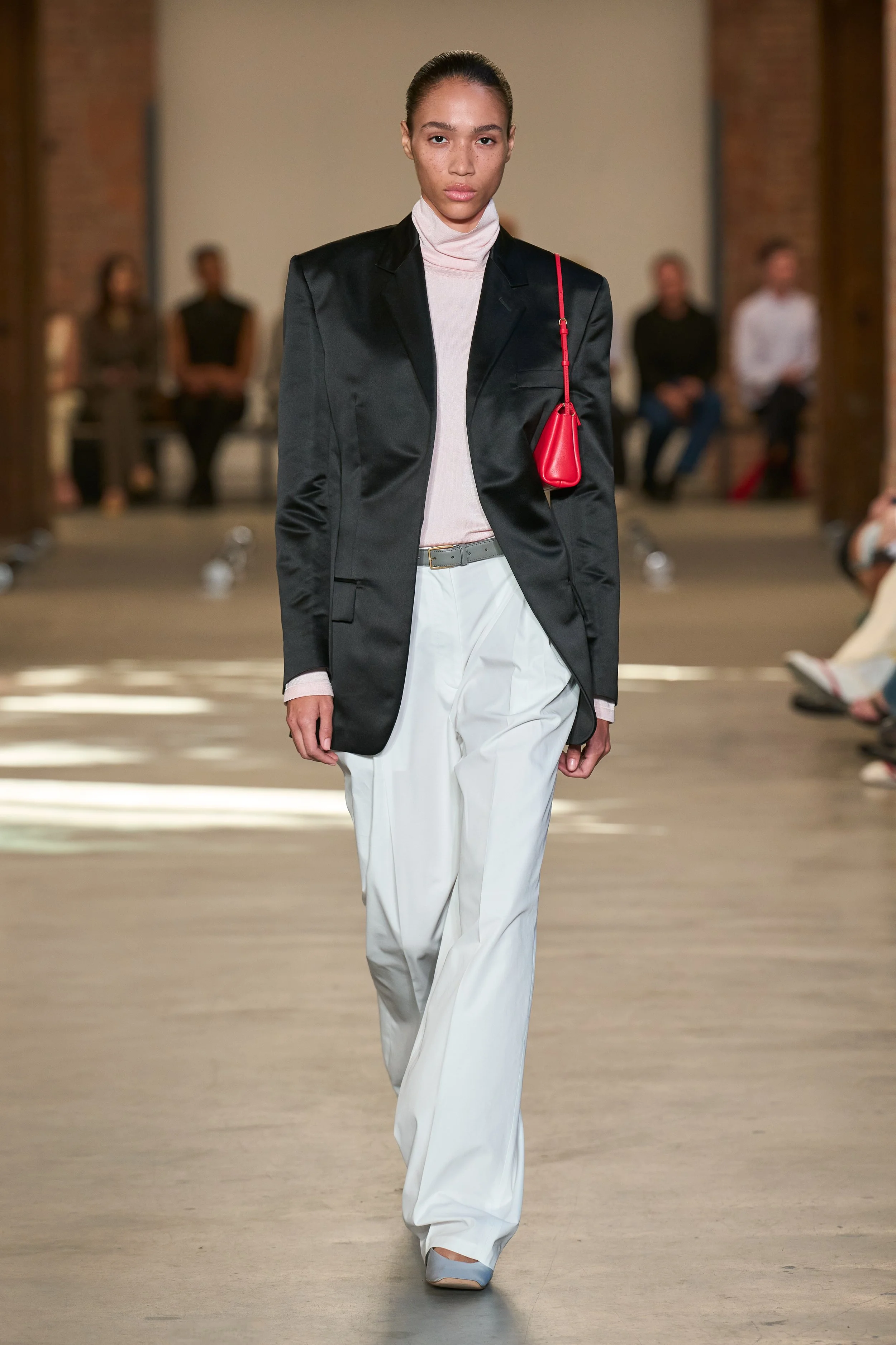 CKSS27_FULL BODY_GORUNWAY_51.jpg