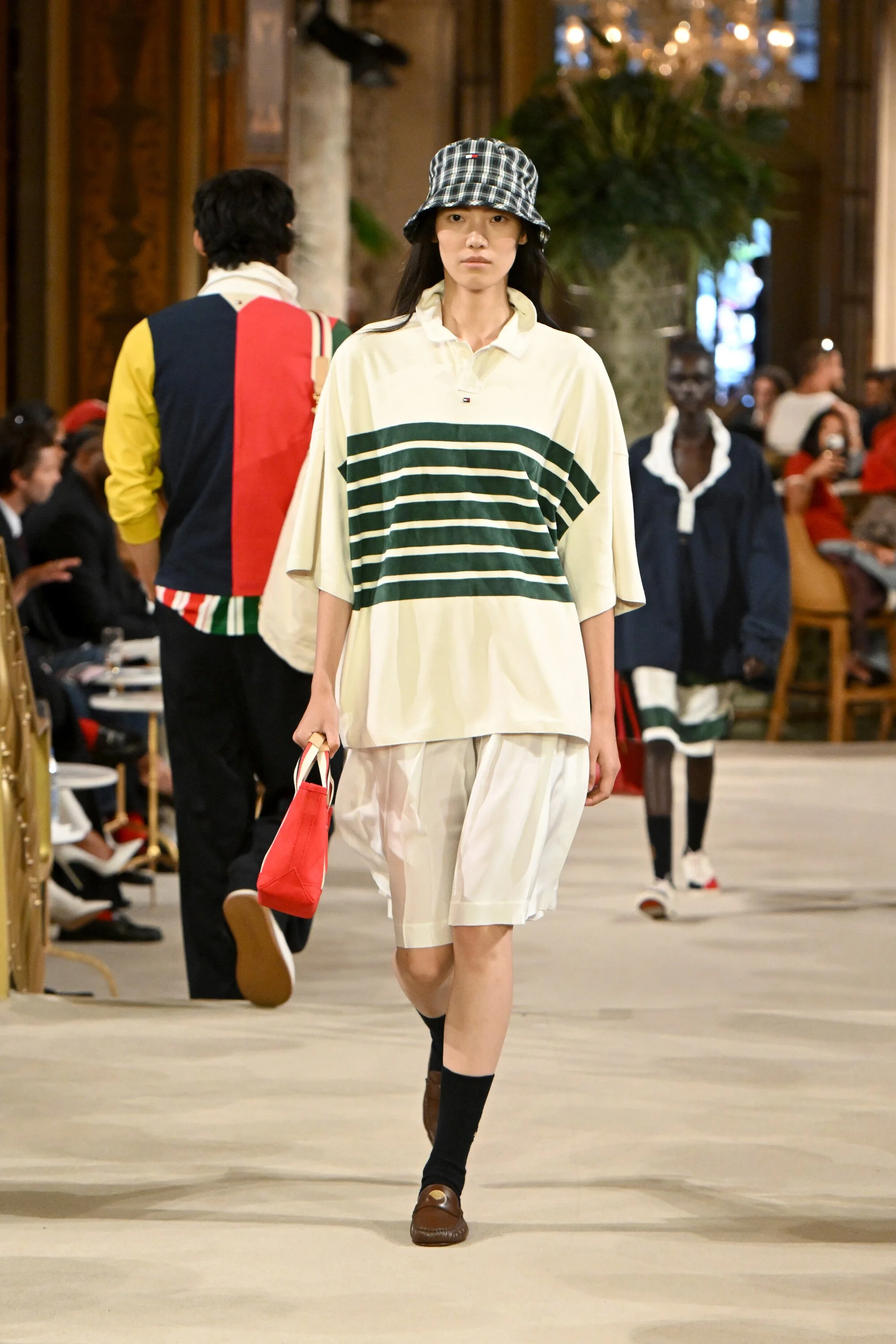 Look_016.jpg