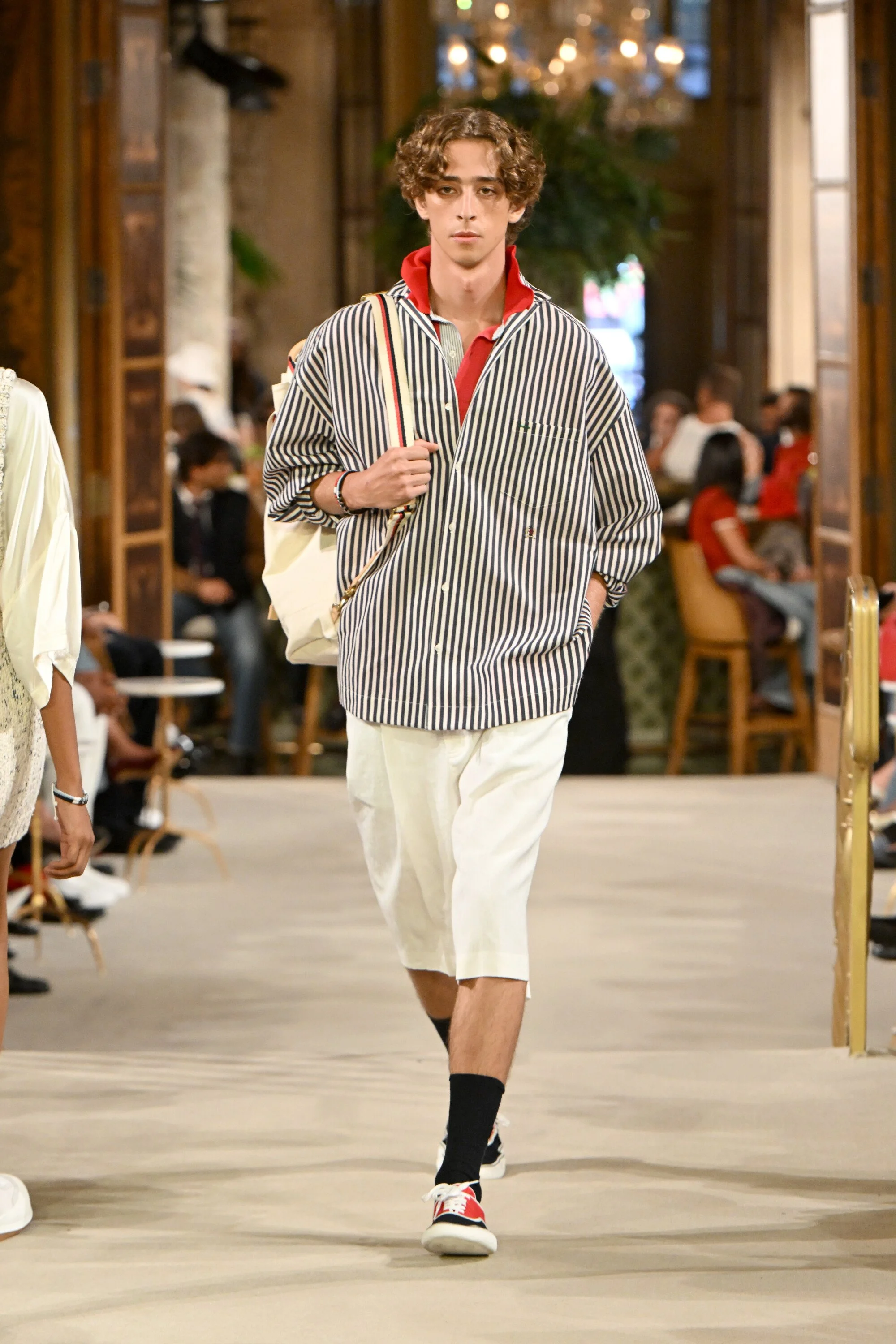 Look_038.jpg
