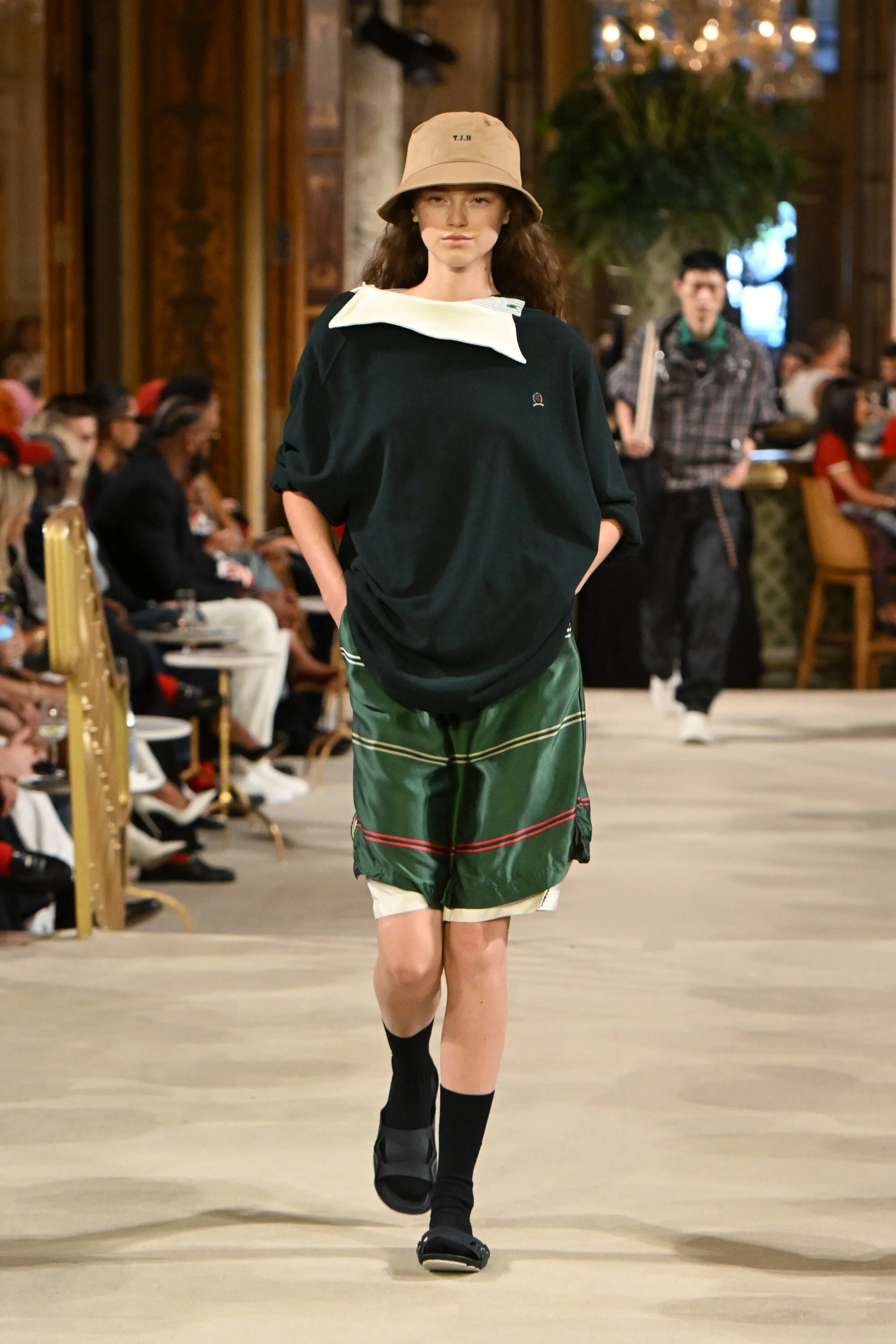 Look_047.jpg