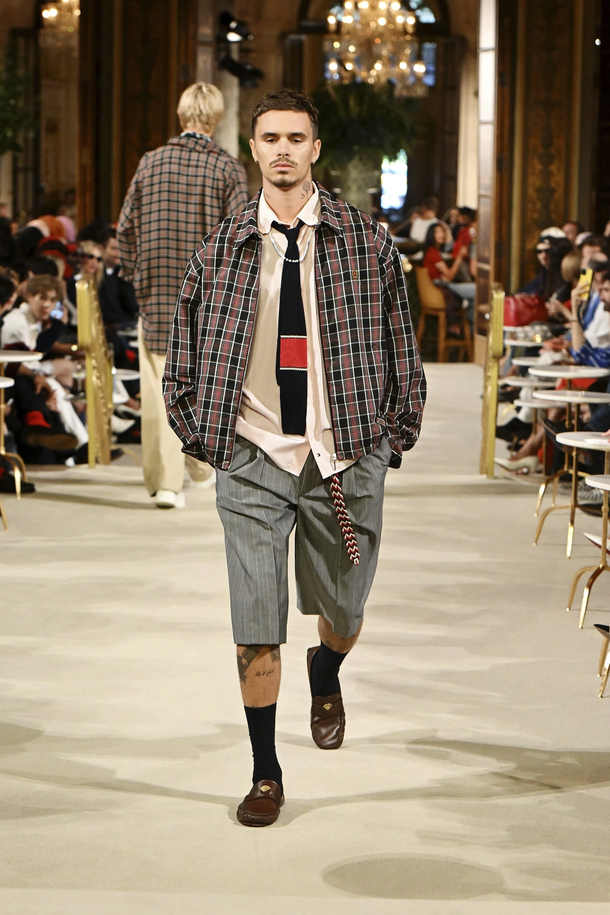 Look_069.jpg