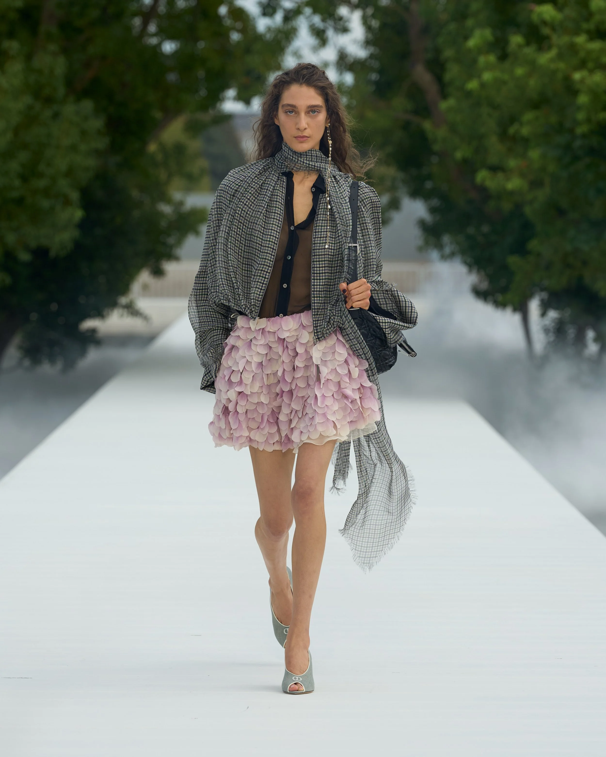 31_Mode_Femme_Spring_Summer_2027_Look_31.jpg