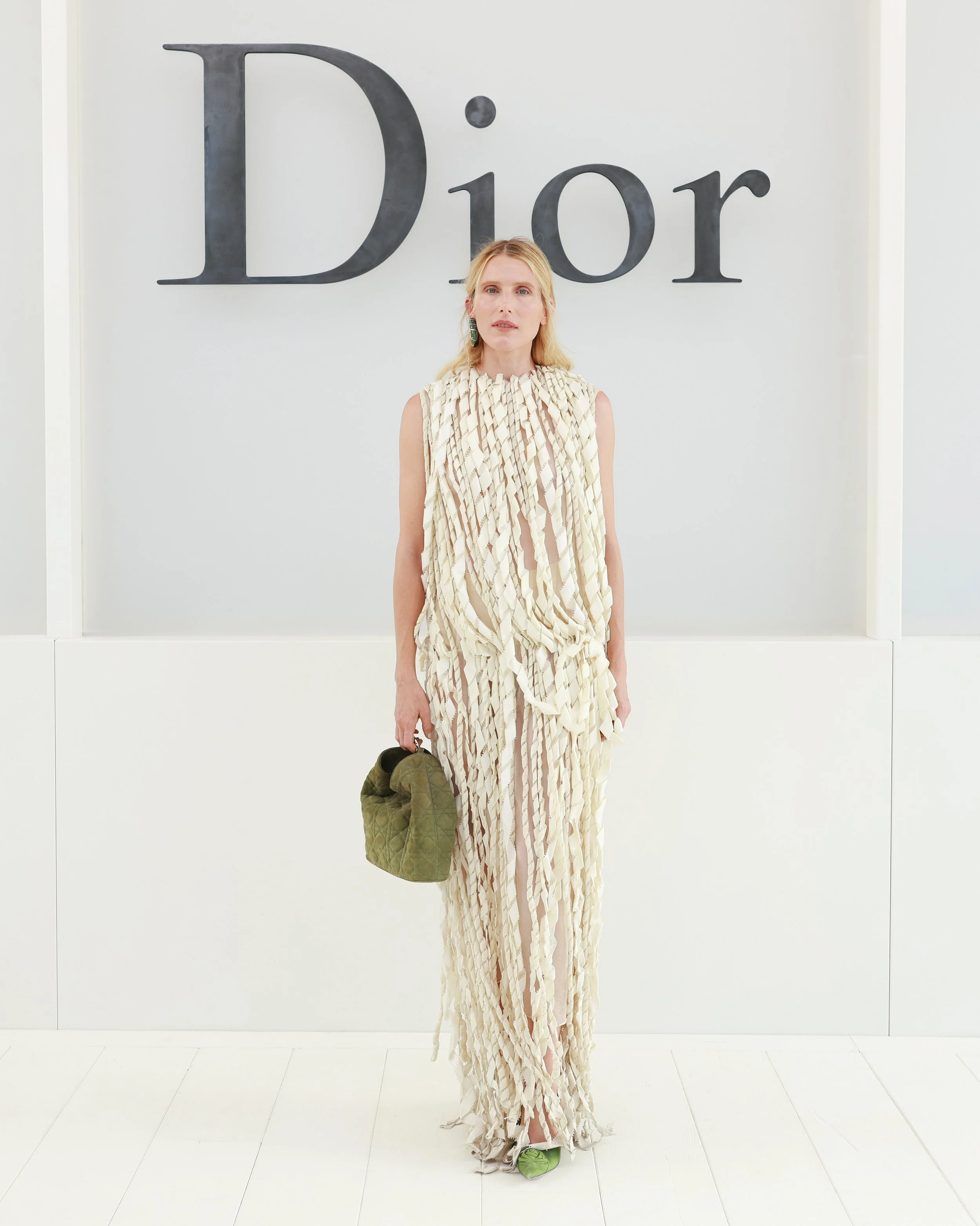 DREE HEMINGWAY_4x5.jpg