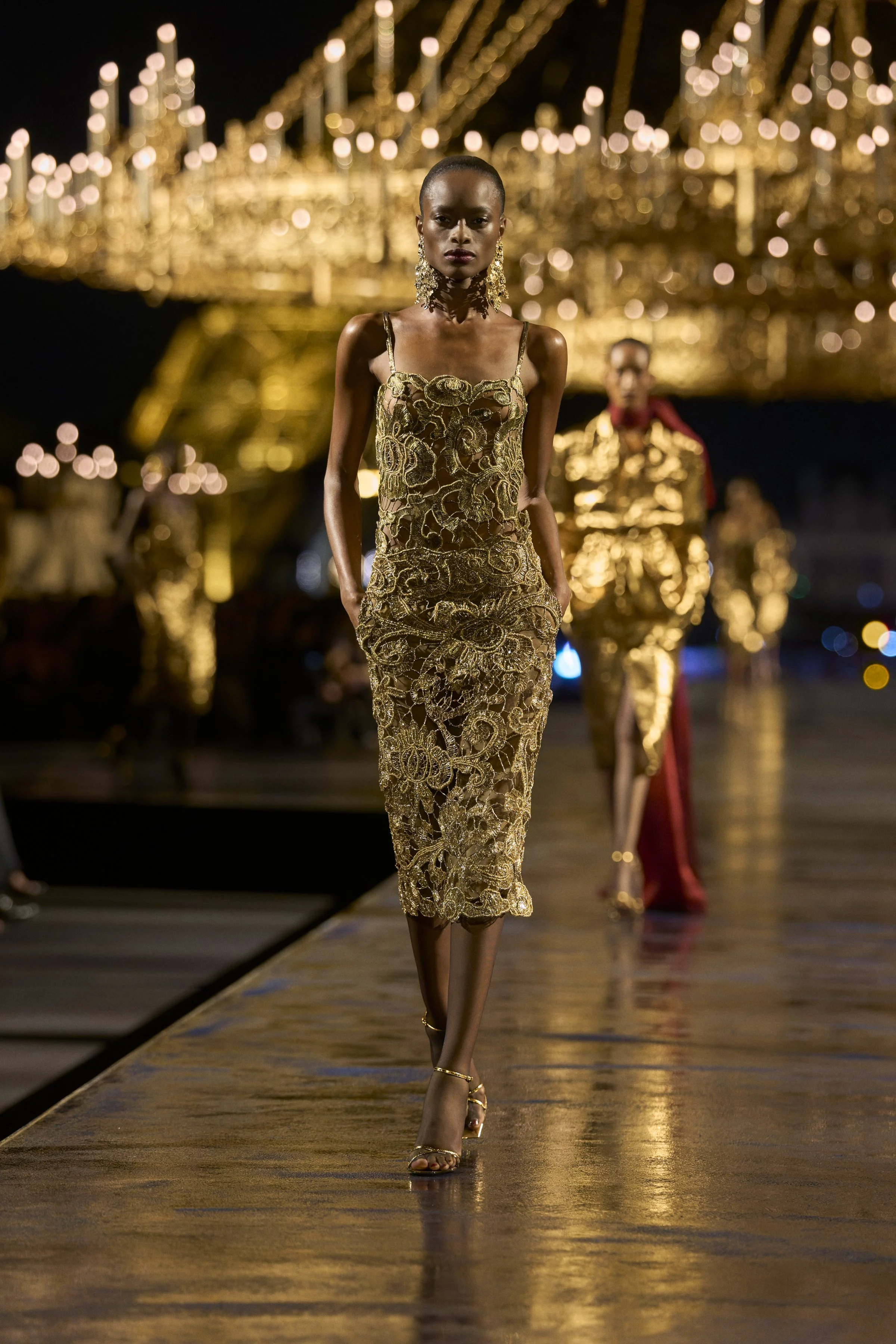 SAINT LAURENT_FASHION_SHOW_WOMEN'S_SUMMER-27_RUNWAY_16_HR.jpg