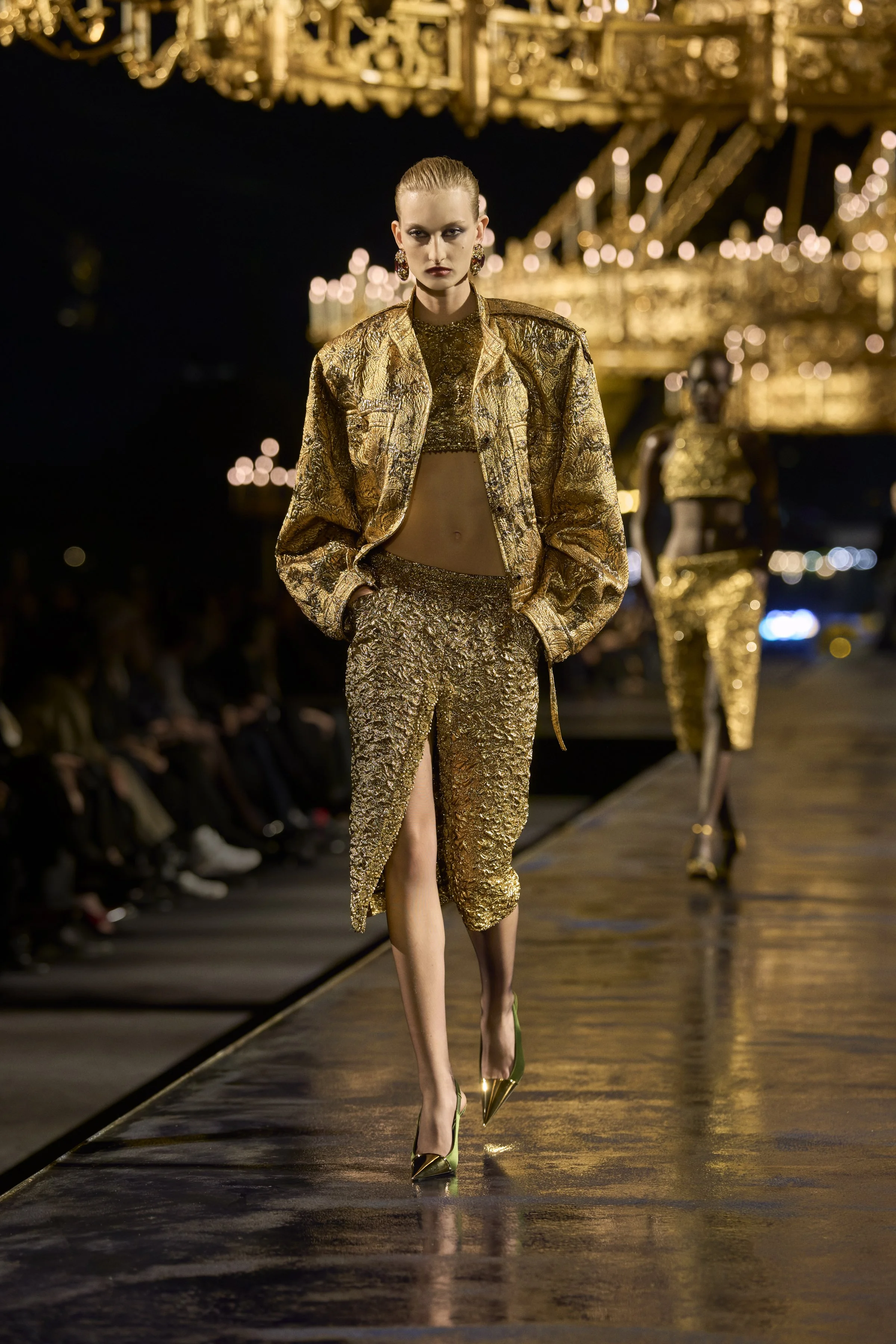 SAINT LAURENT_FASHION_SHOW_WOMEN'S_SUMMER-27_RUNWAY_47_HR.jpg