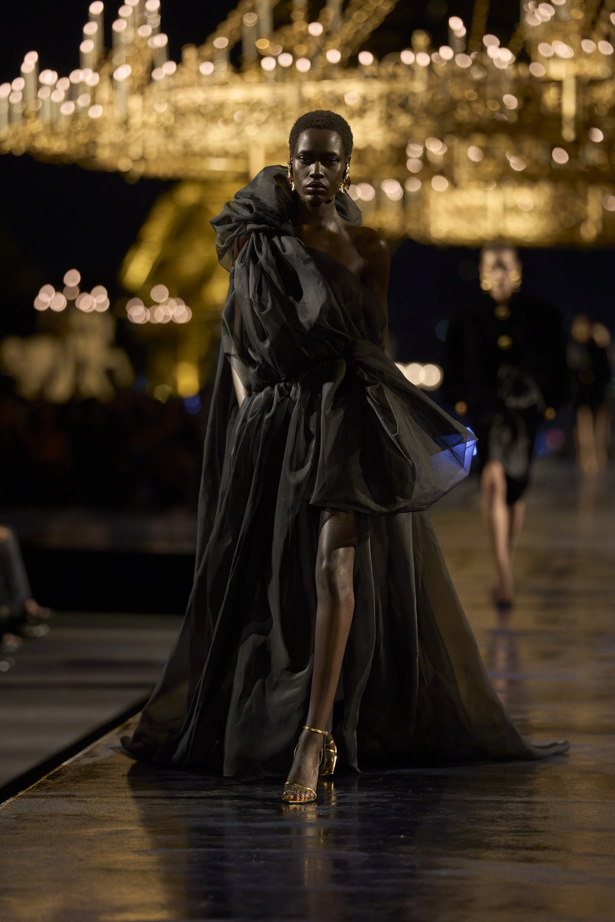 SAINT LAURENT_FASHION_SHOW_WOMEN'S_SUMMER-27_RUNWAY_51_HR.jpg