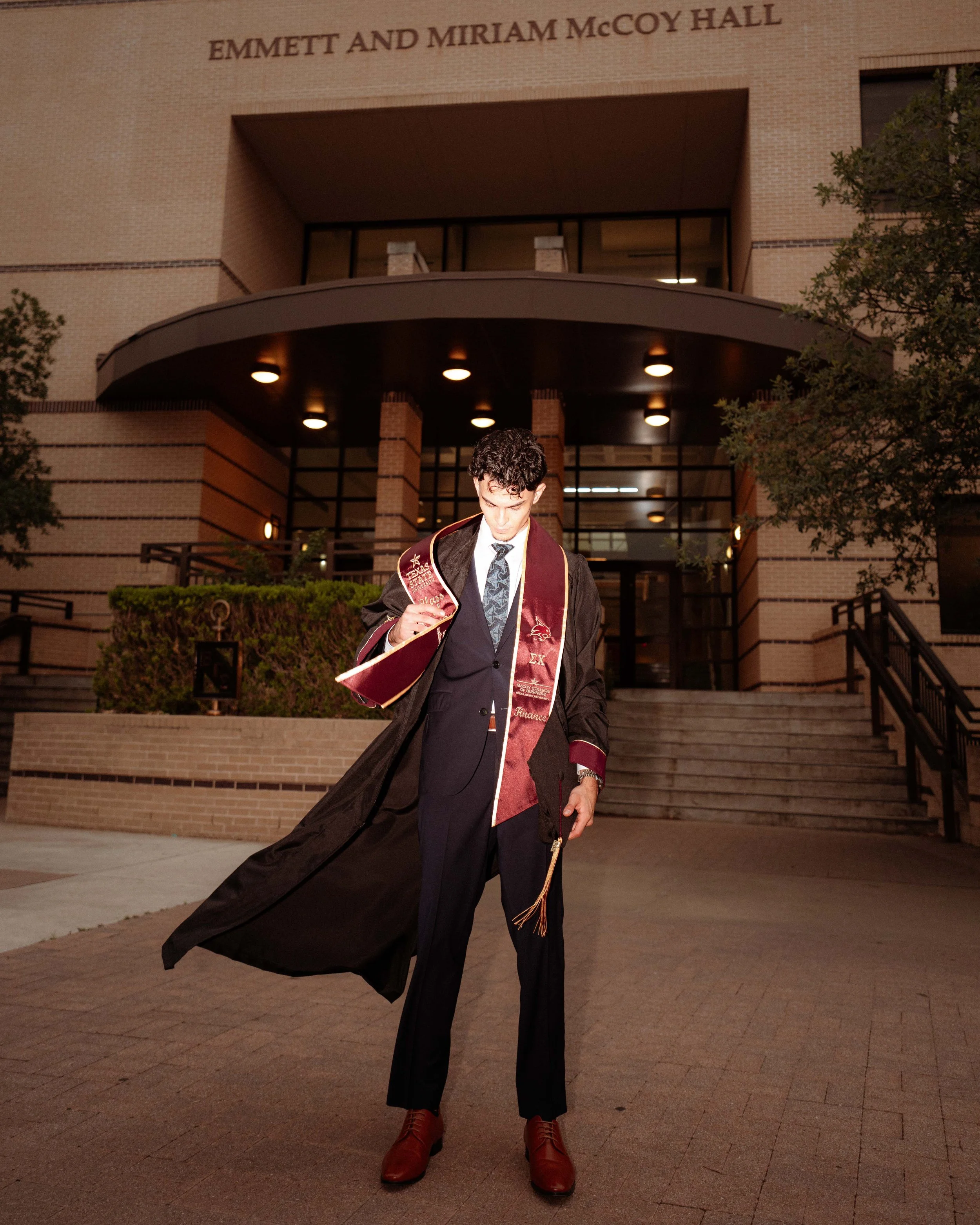 grads web 26-02062.jpg