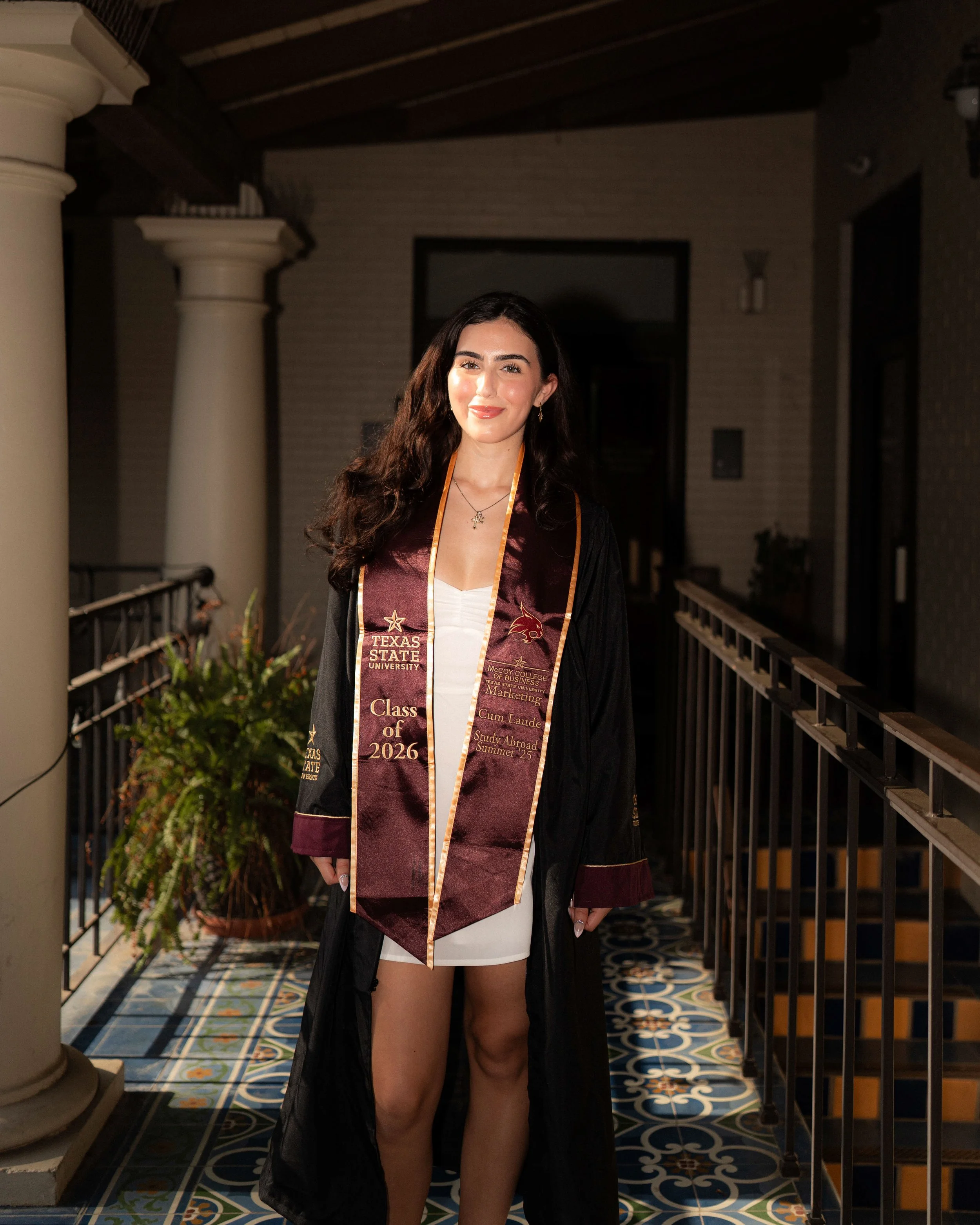 grads web 26-01680.jpg