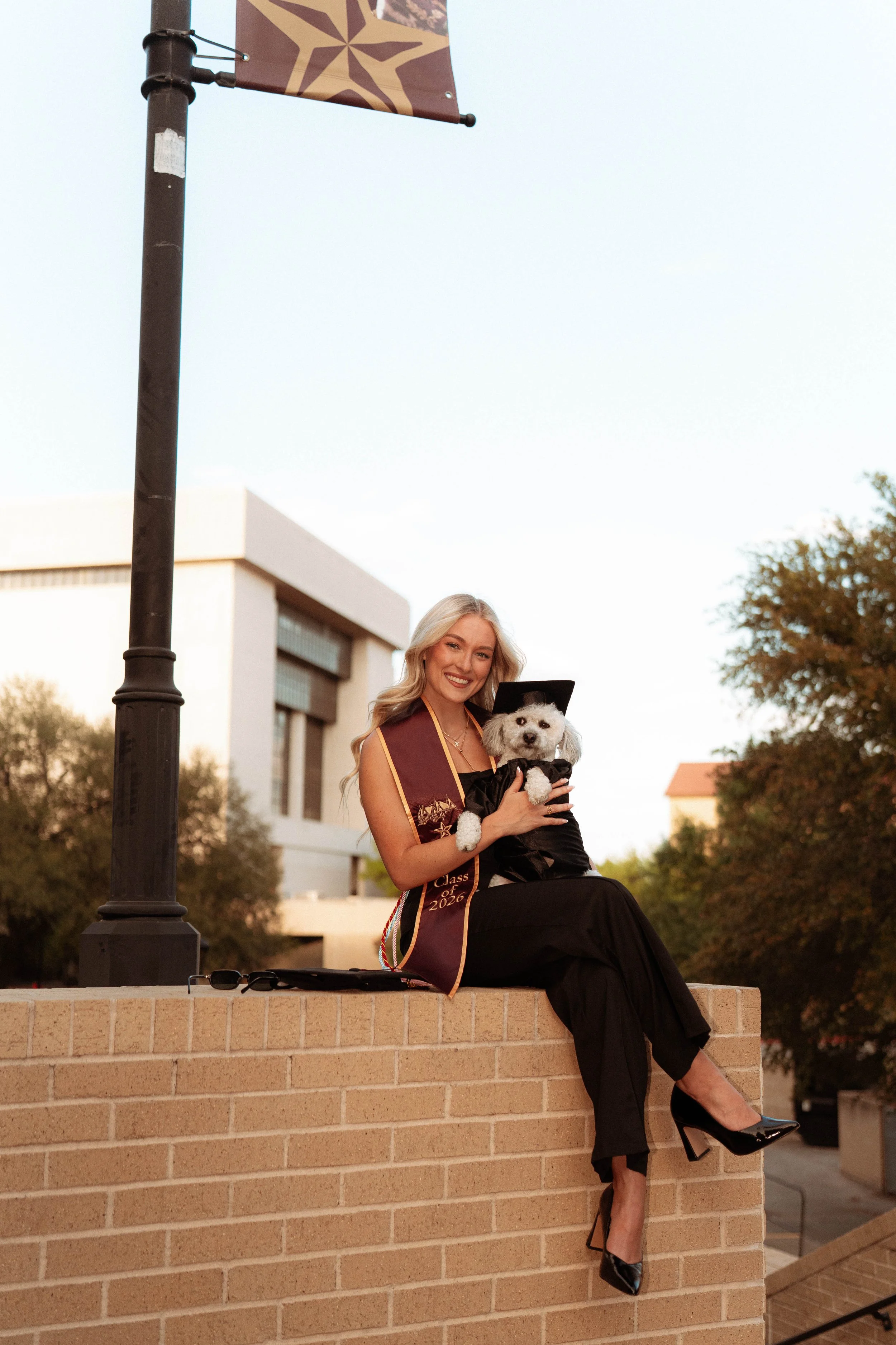 grads web 26-02147.jpg